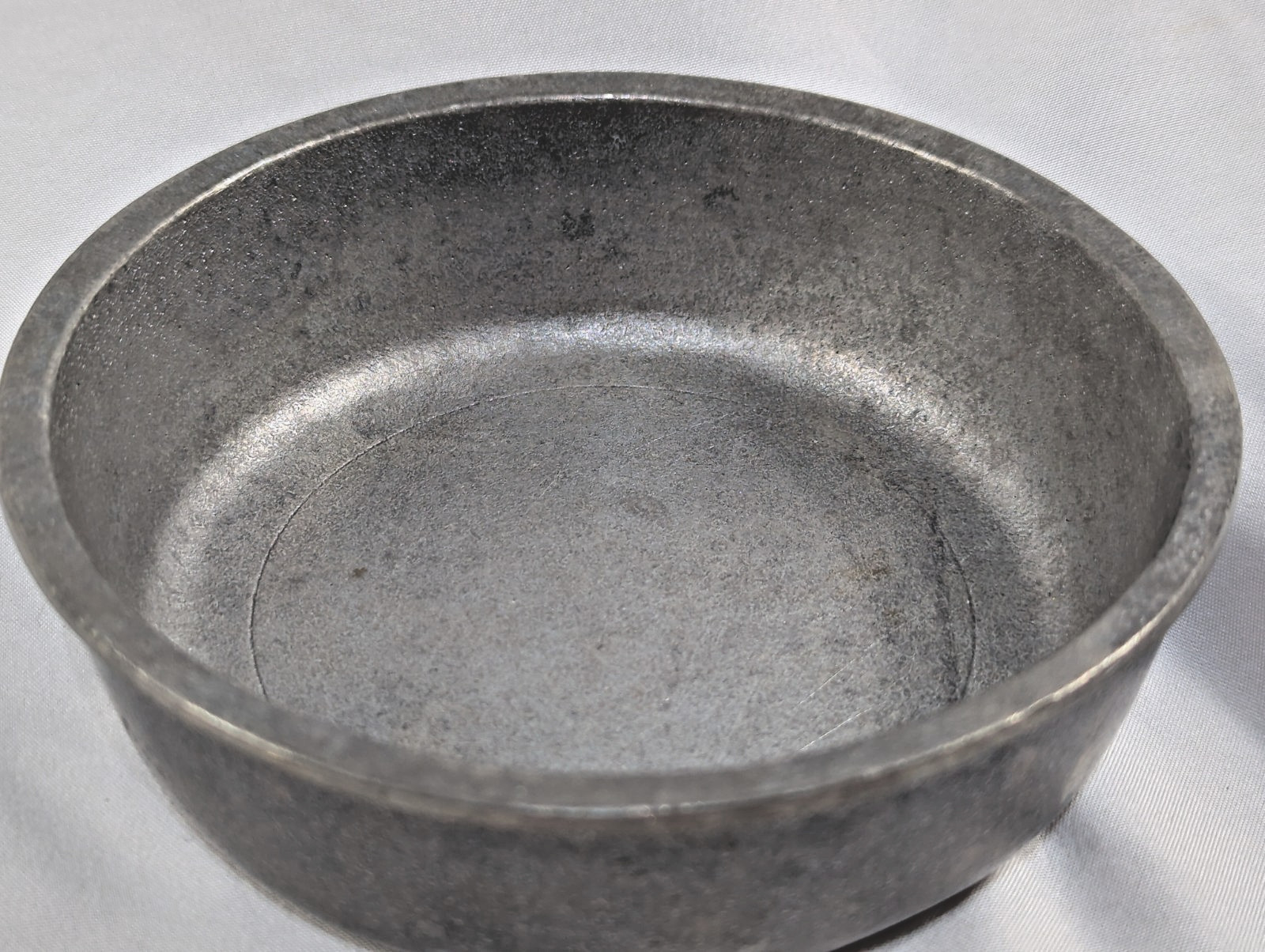 Vintage MMA Metropolitan Museum of Art Pewter Bowl Reproduction Dish Vintage MMA Metropolitan Museum of Art Pewter Bowl Reproduction Dish