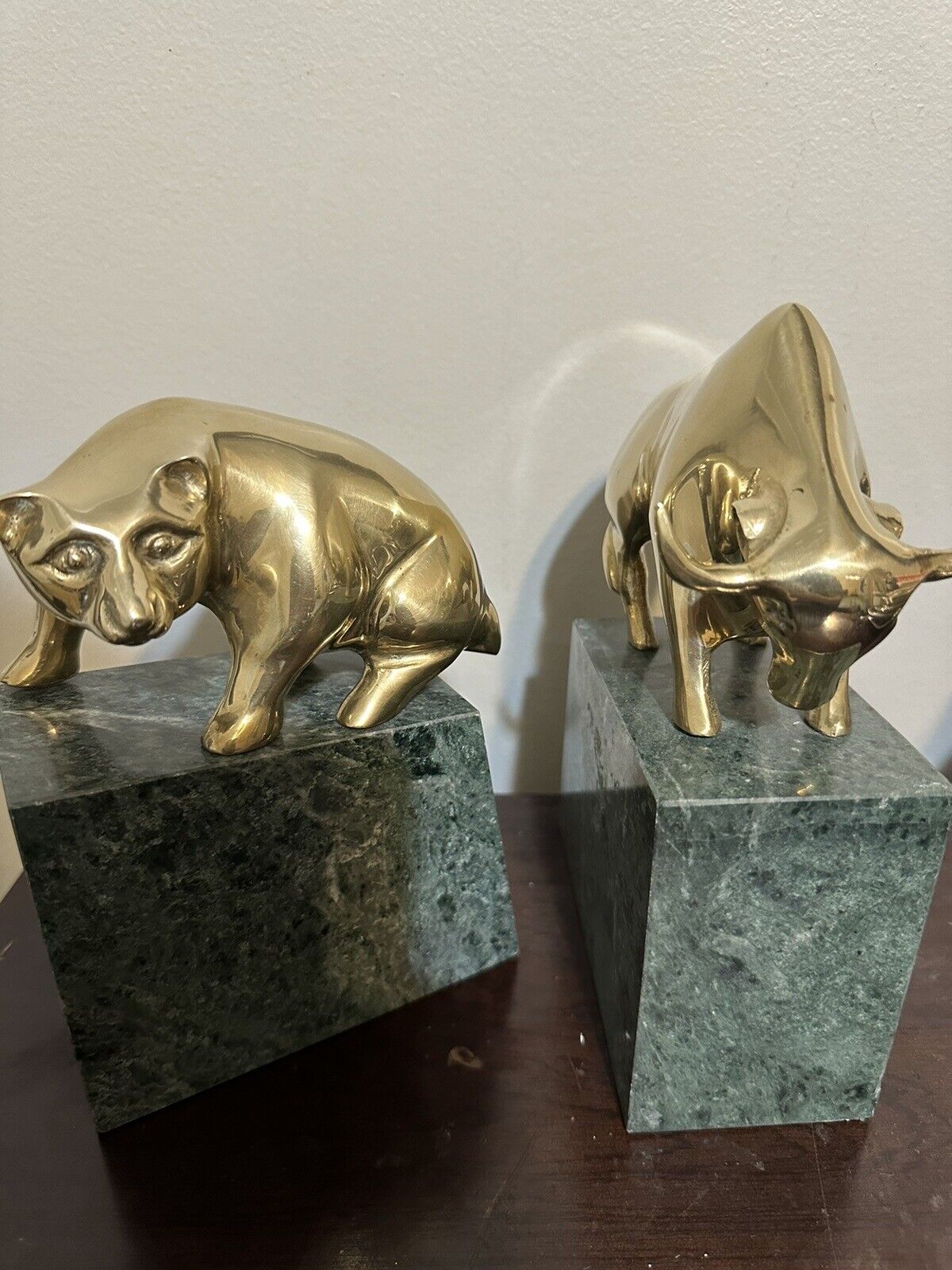 VINTAGE WALL STREET BULL AND BEAR BRASS ON MARBLE BOOKENDS