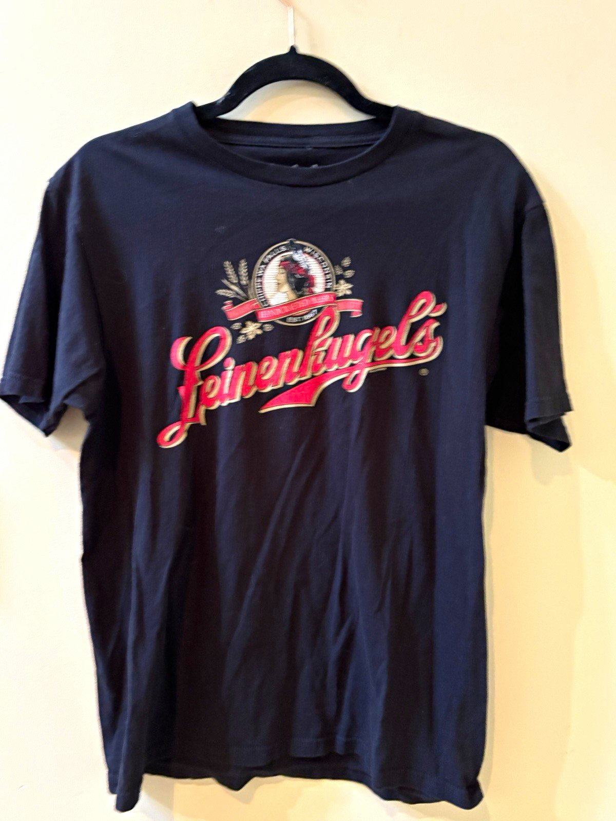 Leinenkugel's Official Licensed Black Graphic T-Shirt Breweriana Theme Leinenkugel's Official Licensed Black Graphic T-Shirt Breweriana Theme