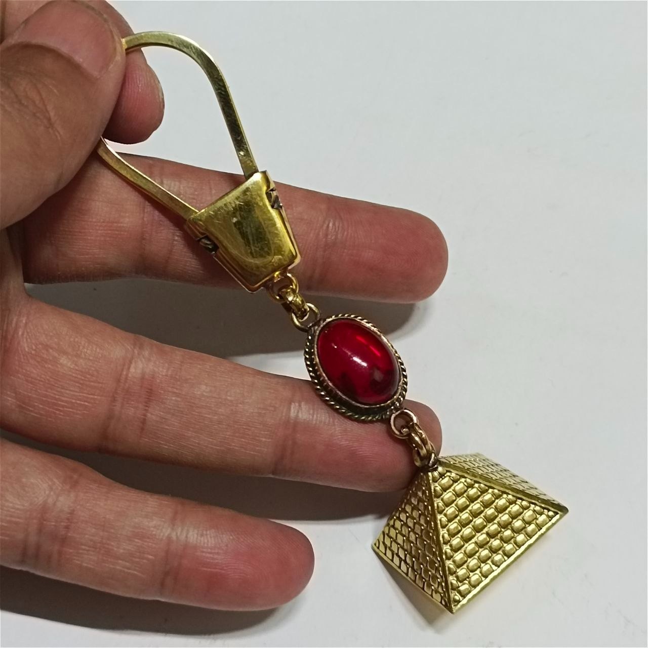 Vintage Handmade Egyptian Pyramid Brass Keychain Red Stone Egypt Charm Vintage Handmade Egyptian Pyramid Brass Keychain Red Stone Egypt Charm
