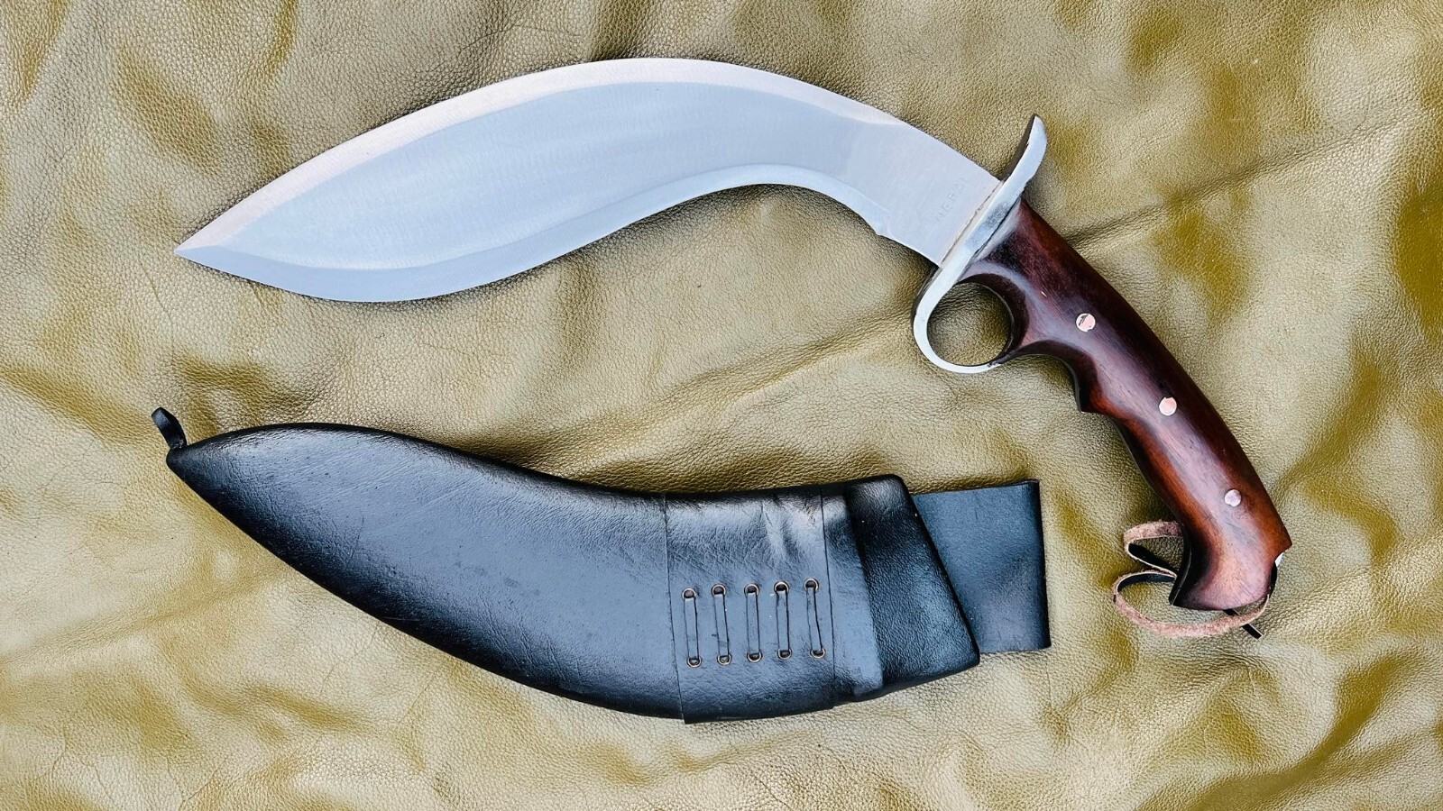 EGKH-11 Inch Full Tang Both Side Edge Balance Khukuri -Traditional Outdoor Blade EGKH-11 Inch Full Tang Both Side Edge Balance Khukuri -Traditional Outdoor Blade