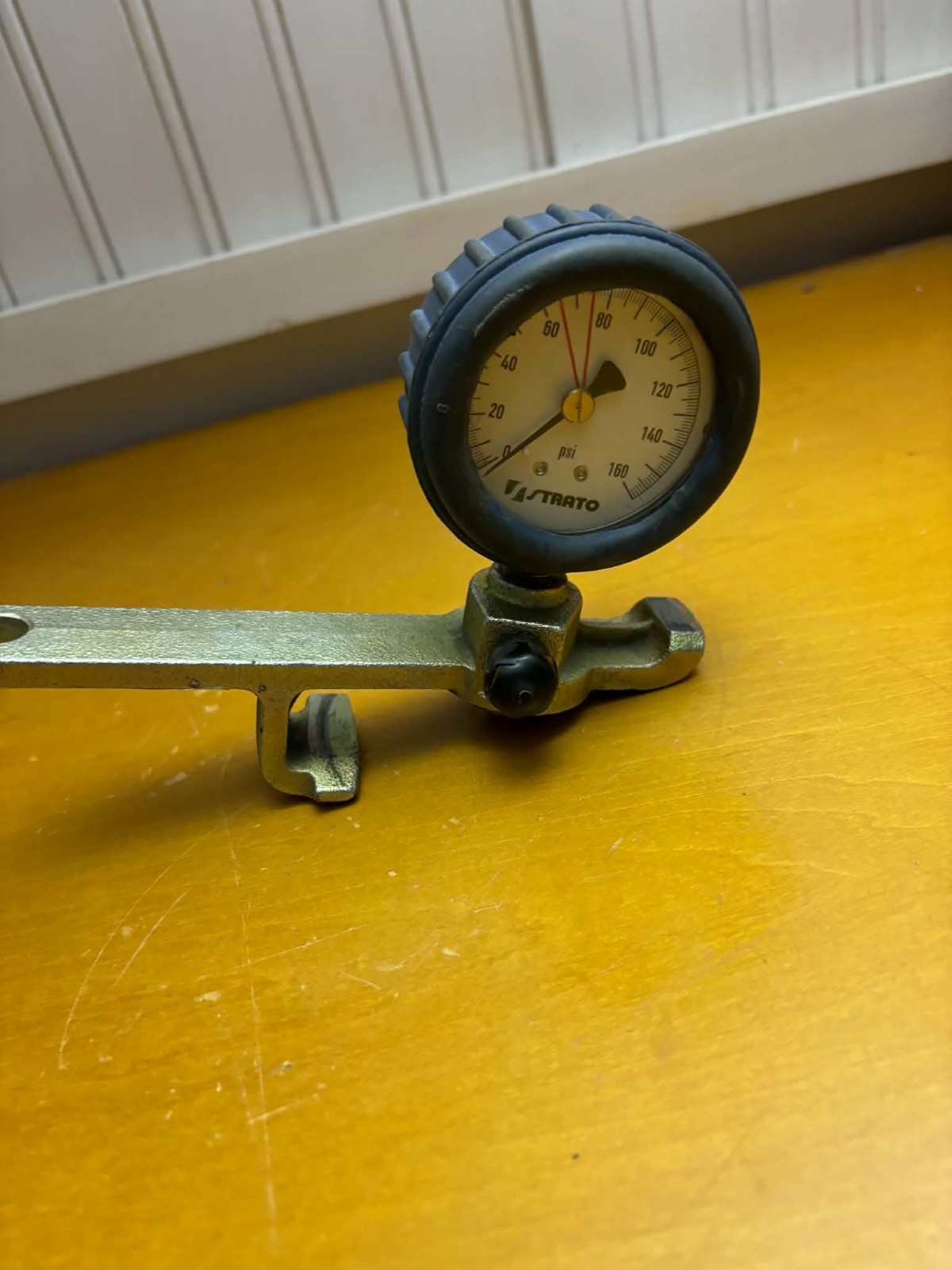 Nice Vintage Strato Railroad Brakeman's Test Gauge Air Brake Test 100 psi