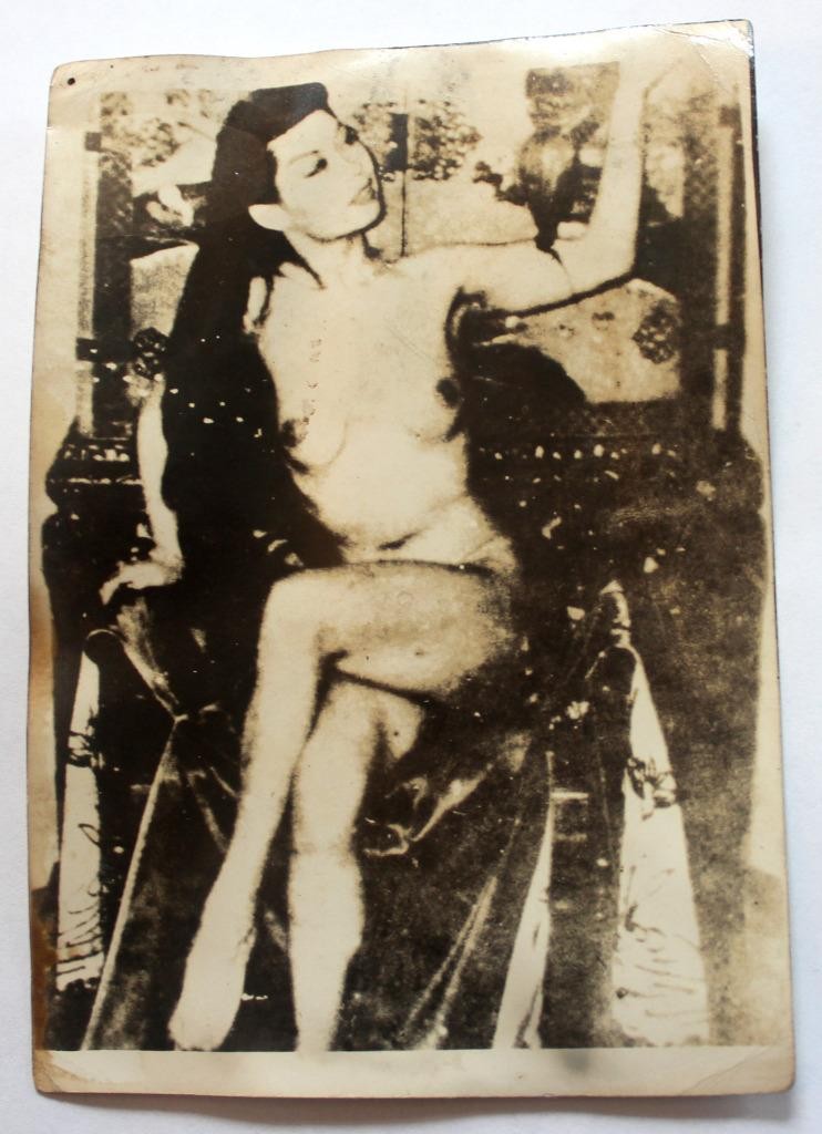 Vintage Early 20th‑Century Real Photo of Seated Asian Woman ~ 5 x 3½ Inches Vintage Early 20th‑Century Real Photo of Seated Asian Woman ~ 5 x 3½ Inches