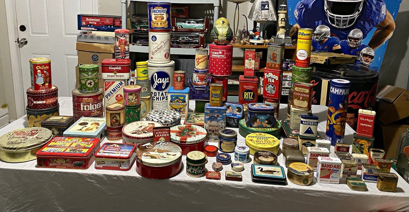 Vintage collectible 89 metal tins Vintage collectible 89 metal tins