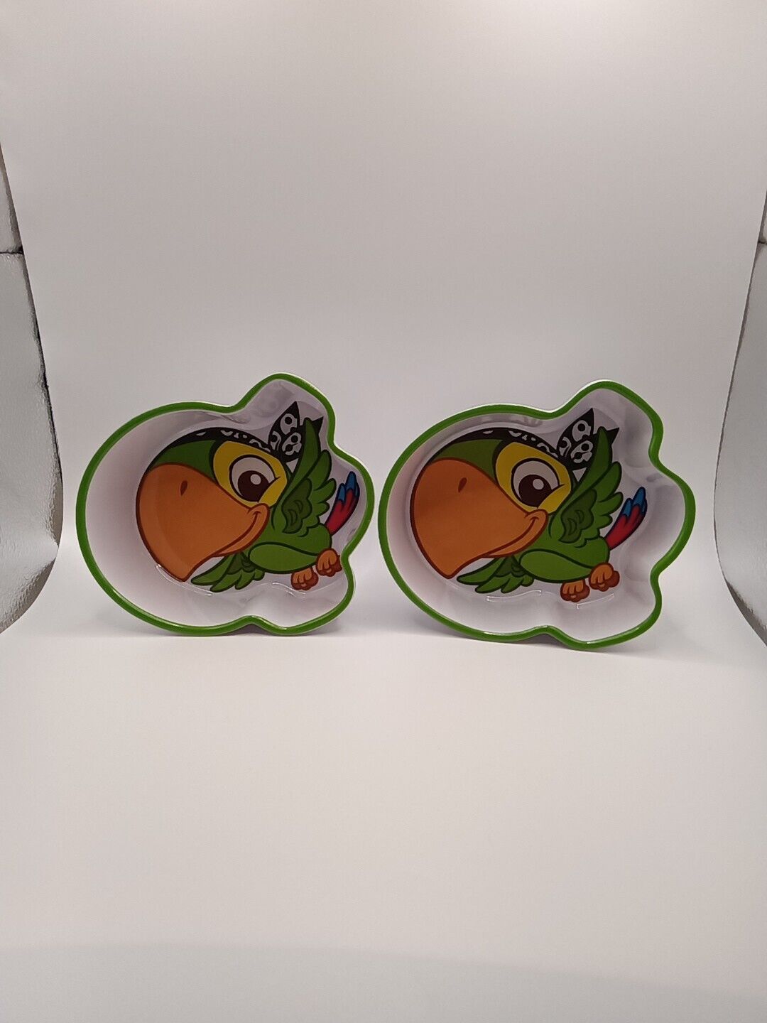 DISNEY'S STORE PARROT FROM PIRATES CARIBBEAN CHILD BOWLS CEREAL BOWL SNACK DISH 