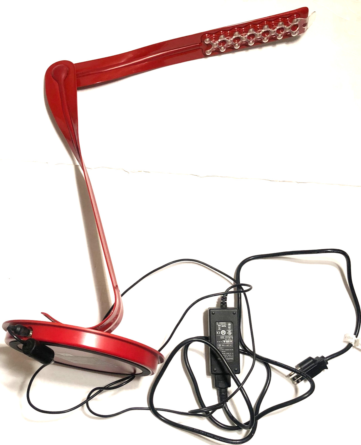 Herman Miller 2007 Nos Leaf Table Desk Lamp in Red by Yves Behar Moma adjustabl Herman Miller 2007 Nos Leaf Table Desk Lamp in Red by Yves Behar Moma adjustabl