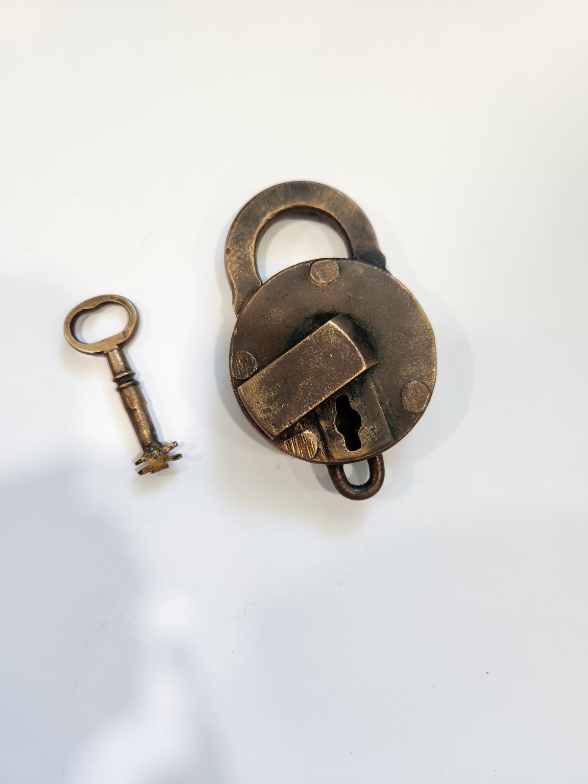 Antique 1882 Ames Sword Co. Chicopee Mass. Brass Padlock 3.5" With Key Antique 1882 Ames Sword Co. Chicopee Mass. Brass Padlock 3.5" With Key