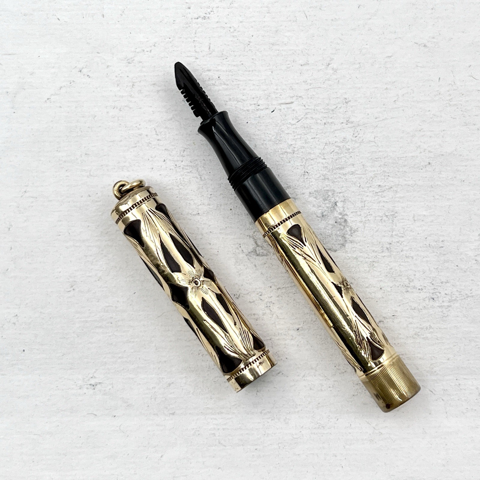 VTG Waterman 0552 1/2V Ring Top Fountain Pen Gold Filled Filigree (No Nib) AS IS VTG Waterman 0552 1/2V Ring Top Fountain Pen Gold Filled Filigree (No Nib) AS IS
