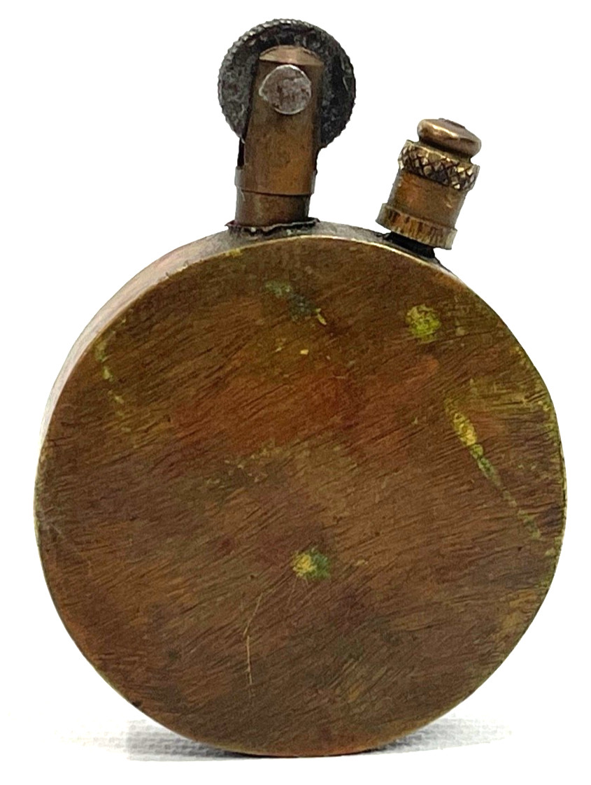 VTG WW1 WWI Trench Art Brass Penny Type Pocket Lighter Blank, Works VTG WW1 WWI Trench Art Brass Penny Type Pocket Lighter Blank, Works