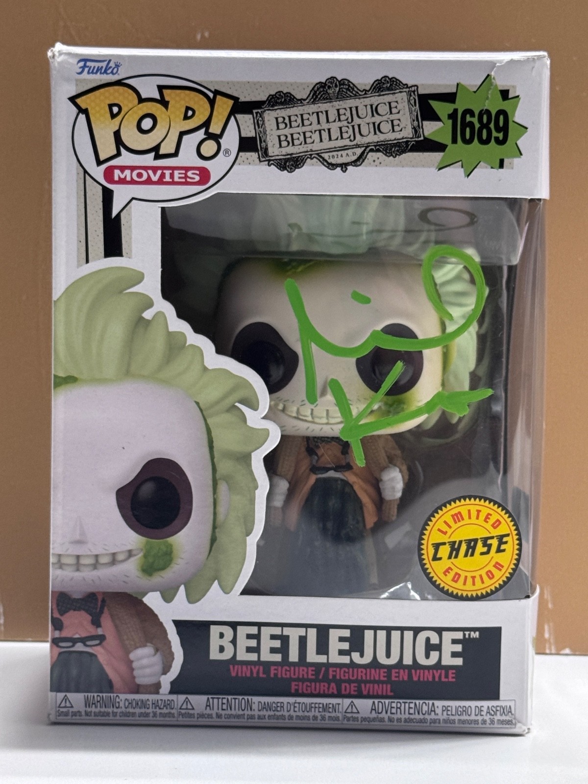 SIGNED Funko Pop BEETLEJUICE - BEETLEJUICE chase #1689 - COA AUTHENTICATED SIGNED Funko Pop BEETLEJUICE - BEETLEJUICE chase #1689 - COA AUTHENTICATED