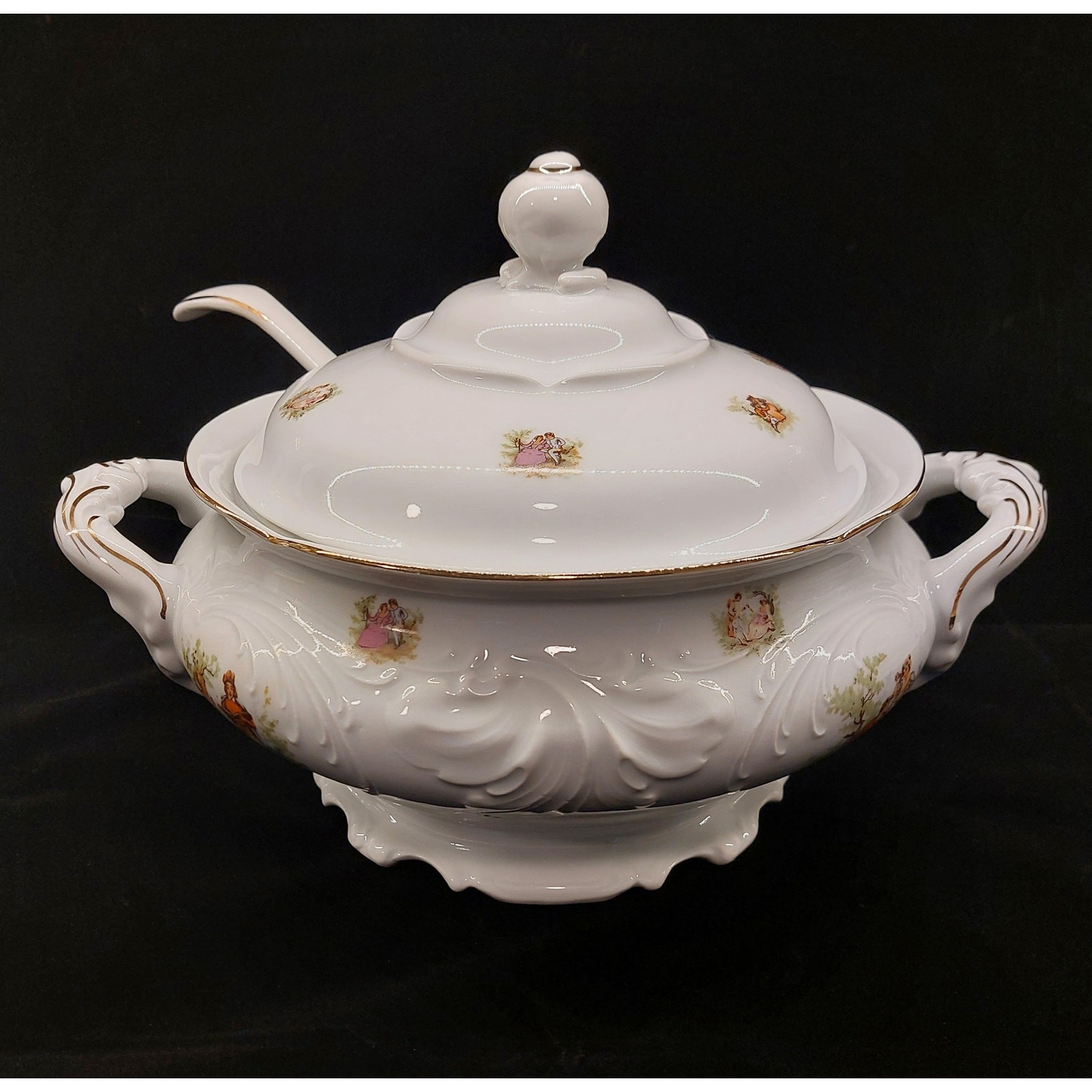 Vintage Wawel Poland Porcelain Soup Tureen Set with Lid Ladle Gold Trim China Vintage Wawel Poland Porcelain Soup Tureen Set with Lid Ladle Gold Trim China