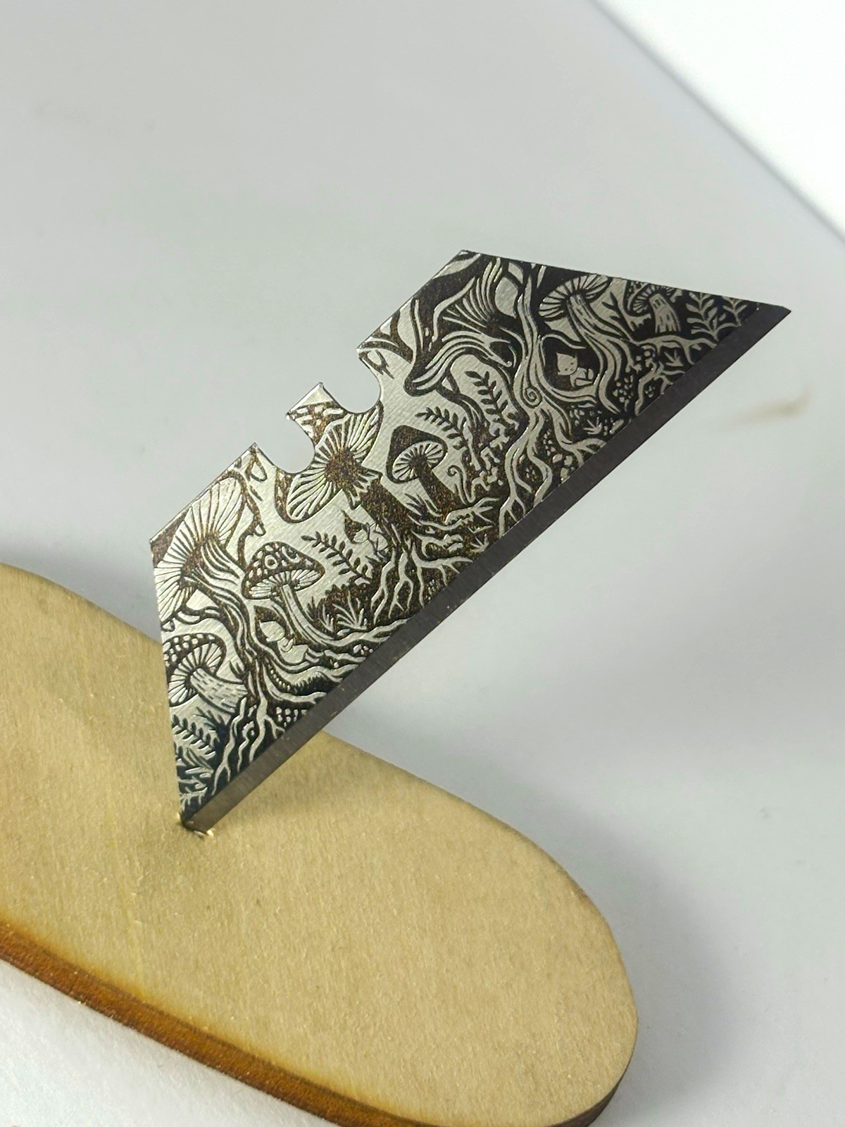 Utility Knife Blades 10- Pack. “Shrooms and Sprites” Design