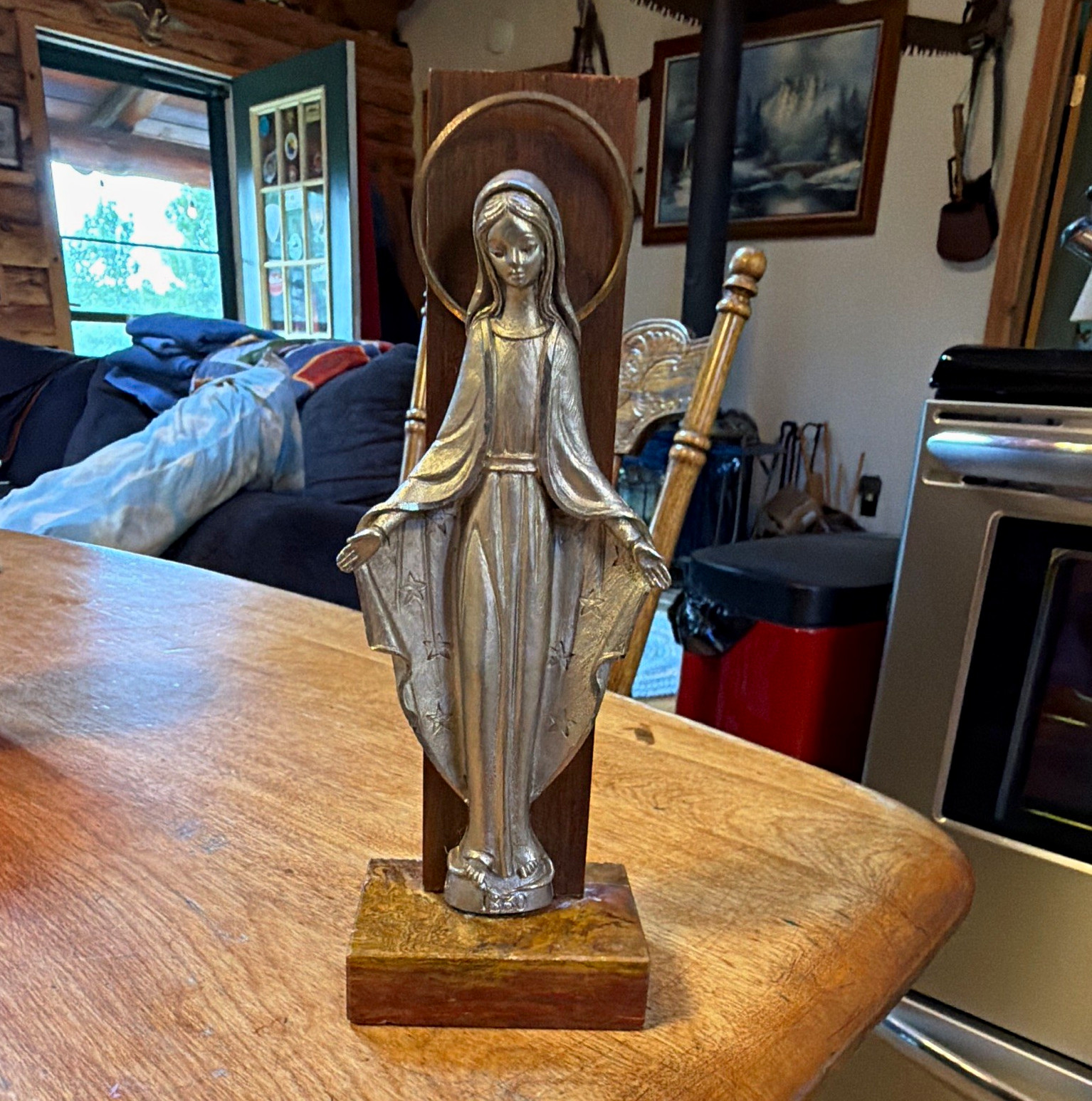 Vintage Virgin Mary Madonna Pewter Peltro Figure on Wood Base Backer Italy Vintage Virgin Mary Madonna Pewter Peltro Figure on Wood Base Backer Italy