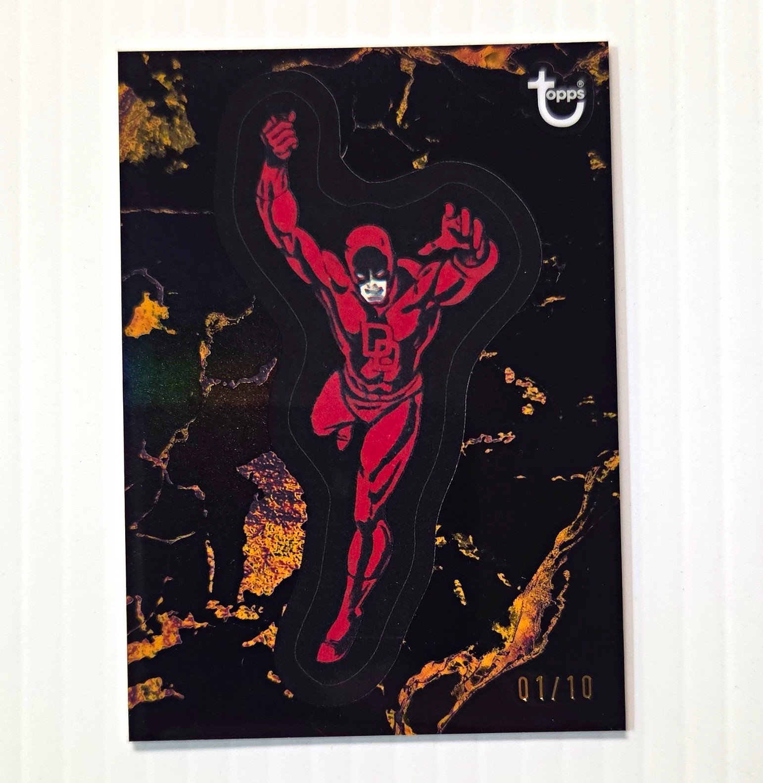 Topps Marvel 2025 Comic Book Heroes 1976 Daredevil #33 Serial #/10 Topps Marvel 2025 Comic Book Heroes 1976 Daredevil #33 Serial #/10