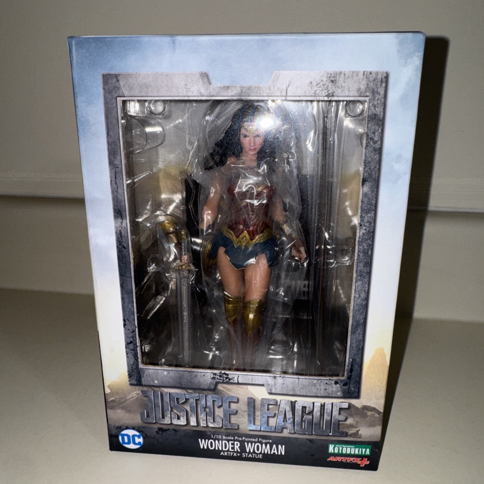 Kotobukiya Wonder Woman Justice League ARTFX+ 1:10 Statue PVC Figure - Sealed