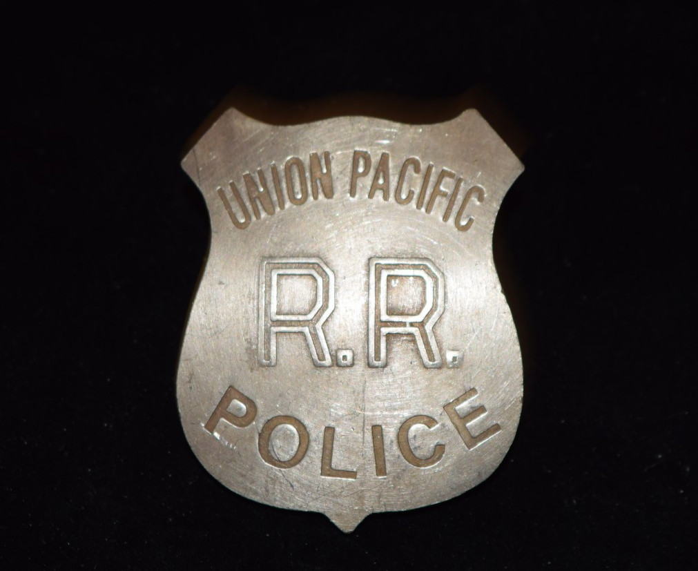๐ฎโ๐19th century obsolete UNION PACIFIC RAILROAD BADGE raised & inlayed letters ๐ฎโ๐19th century obsolete UNION PACIFIC RAILROAD BADGE raised & inlayed letters