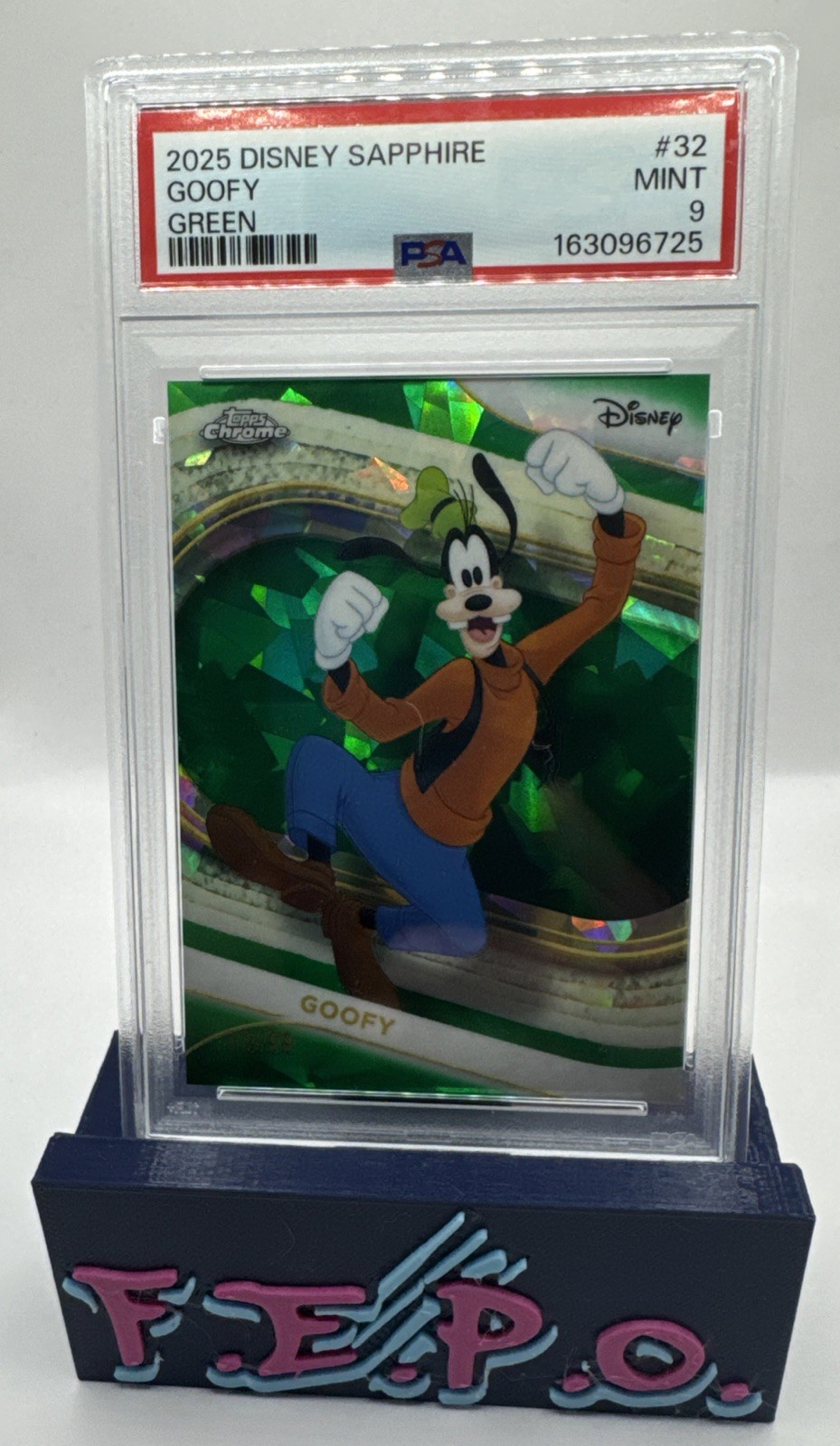 2025 Topps Chrome Disney Sapphire Green Goofy 13/99 PSA 9