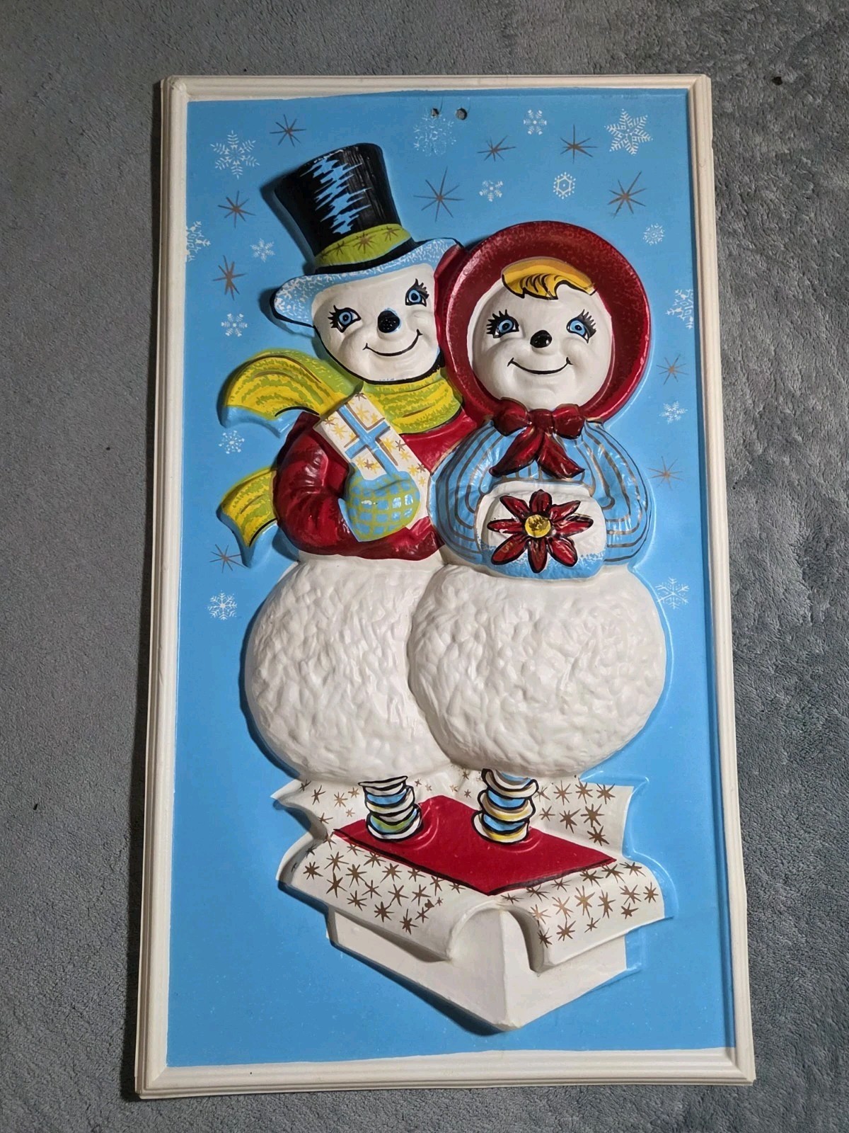 Vtg MCM VACUFORM blow mold wall plaque CHRISTMAS Jack In Box Snow Couple 60s Vtg MCM VACUFORM blow mold wall plaque CHRISTMAS Jack In Box Snow Couple 60s