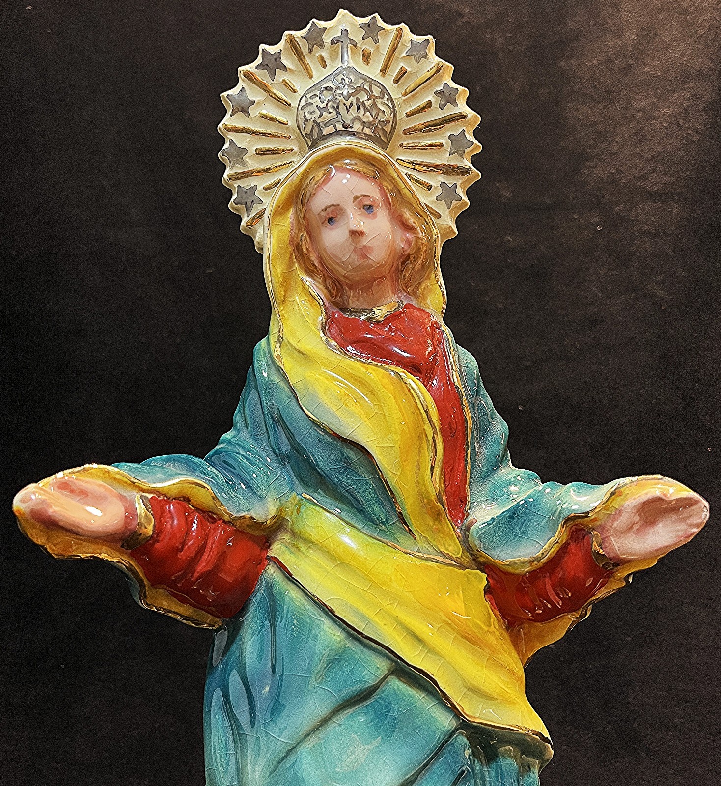 B Deminco O. Lady of the Thirty-Three Uruguay Glazed Ceramic GORGEOUS Statue 17"
