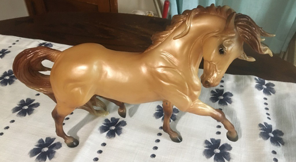 Breyer Apollo del Solis Esprit Mold Traditional 2021 Breyerfest VGC