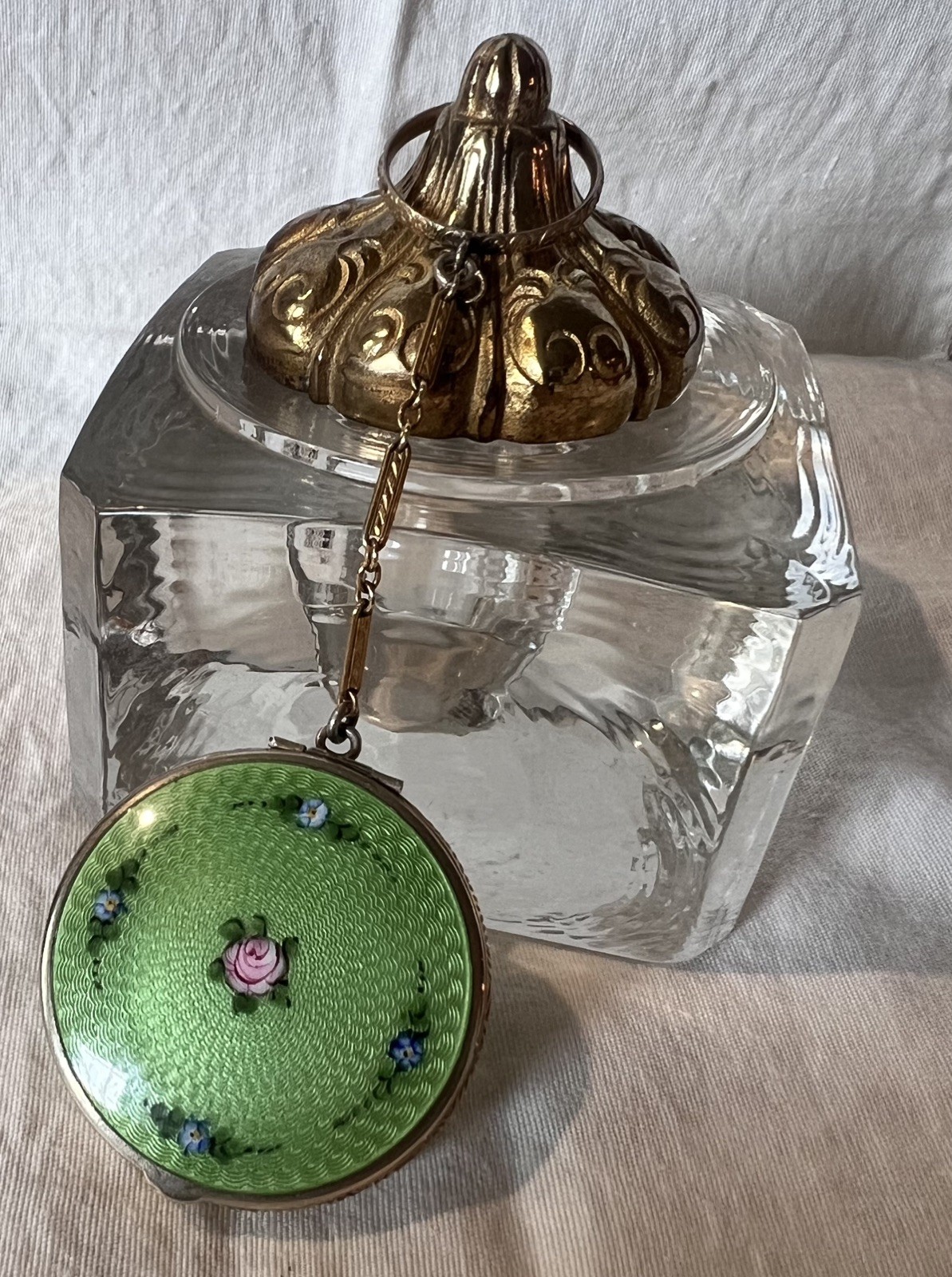 Antique Art Deco Guilloche Enamel Compact Finger Ring & Chain Double Sided Antique Art Deco Guilloche Enamel Compact Finger Ring & Chain Double Sided