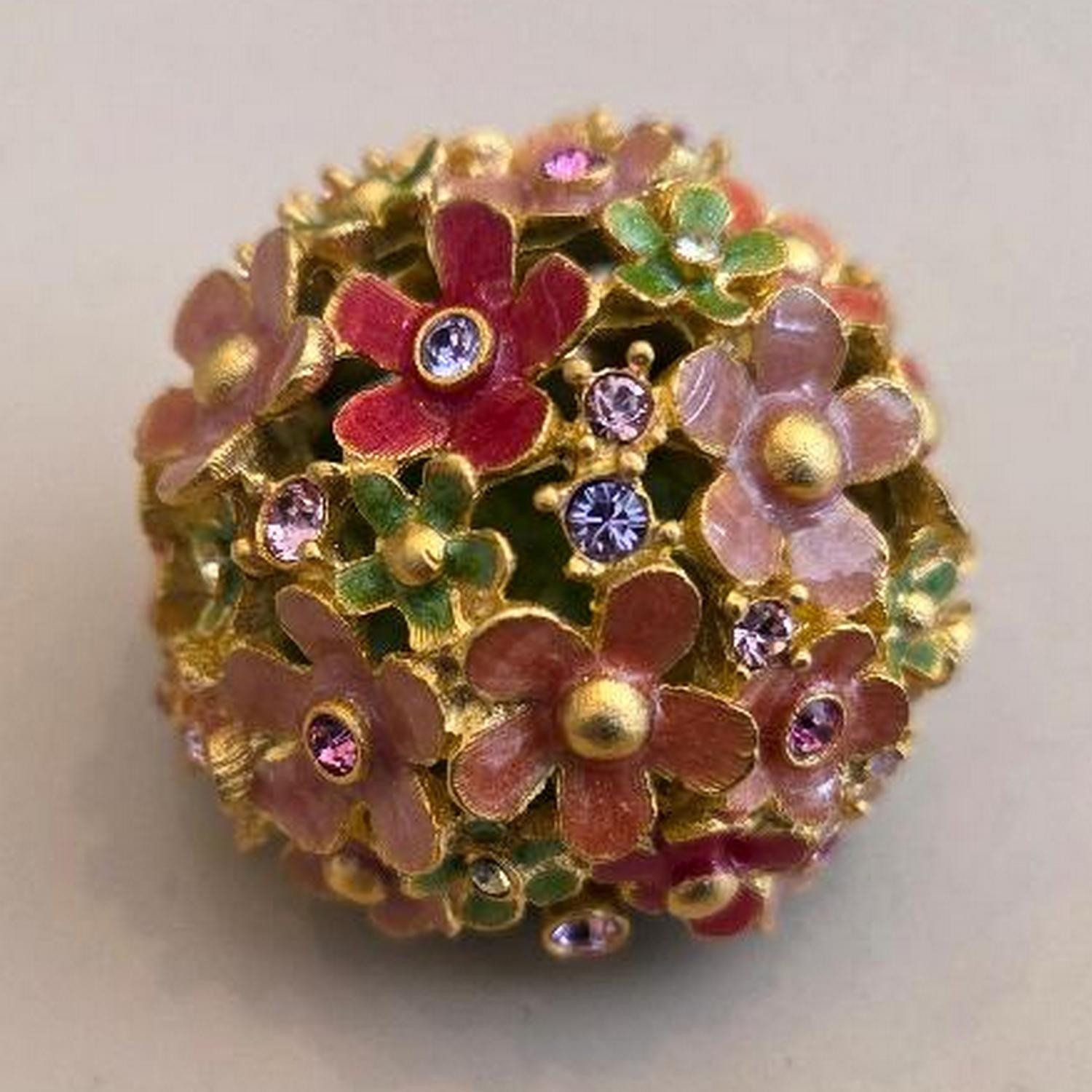 Estee Lauder Jay Strongwater unused floral solid perfume compact, Happiness 2011