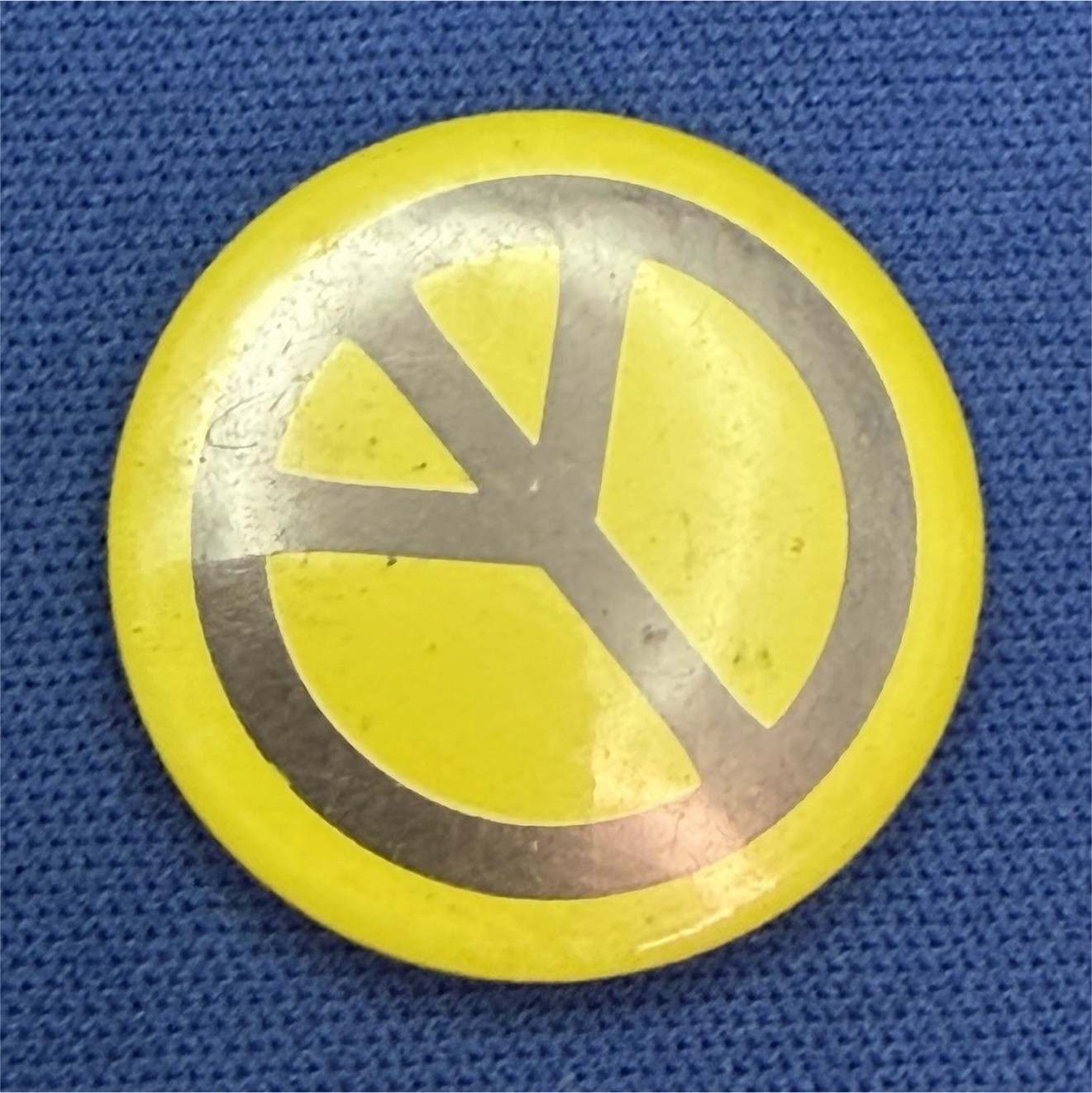 Yellow Peace Symbol Pinback Button 1.25 in Politics Theme United States