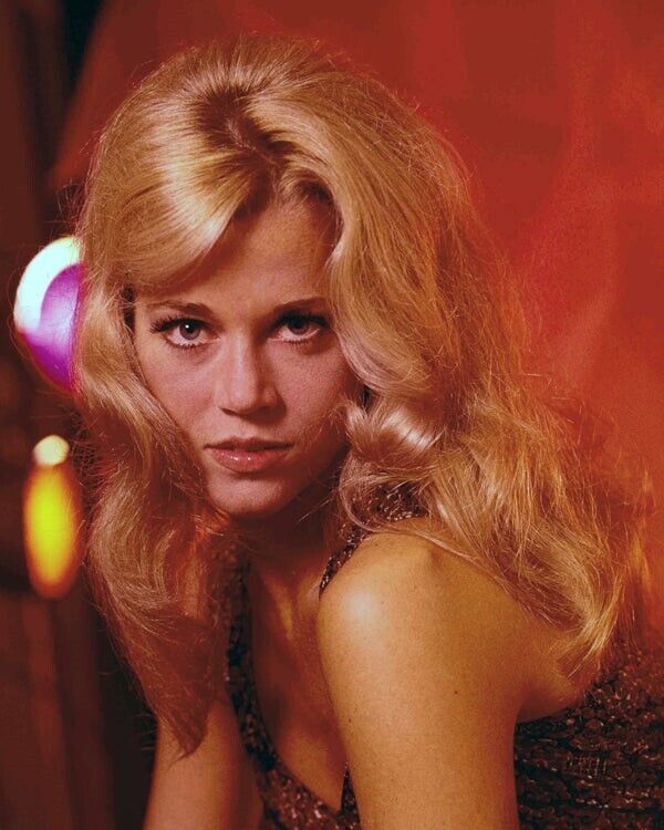 Jane Fonda Barbarella era Sexy Seductive Gaze Glamour Portrait 8x10 Photo