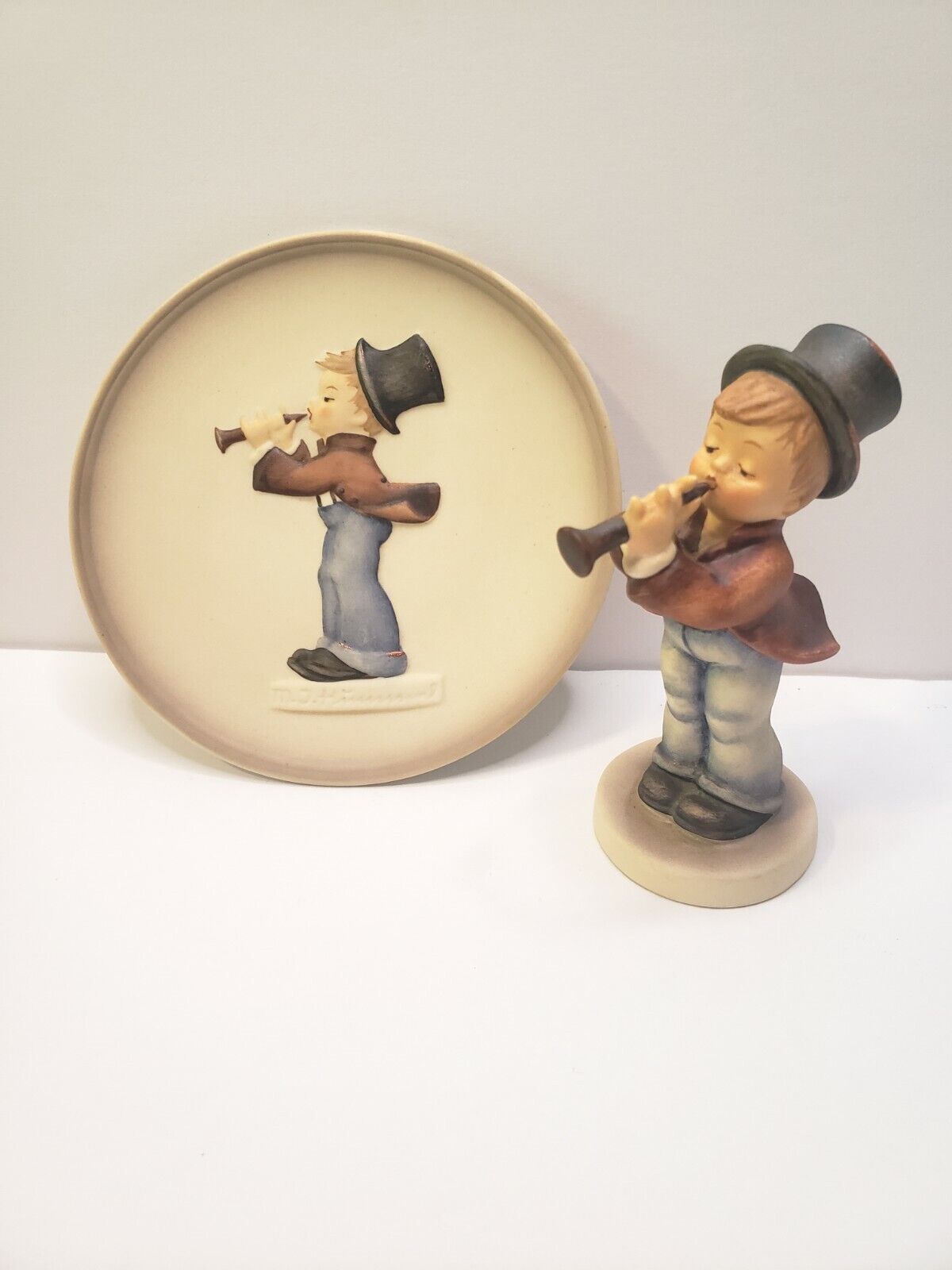 Hummel Goebel Serenade Figurine West Germany Boy with Clarinet Horn With Plate
