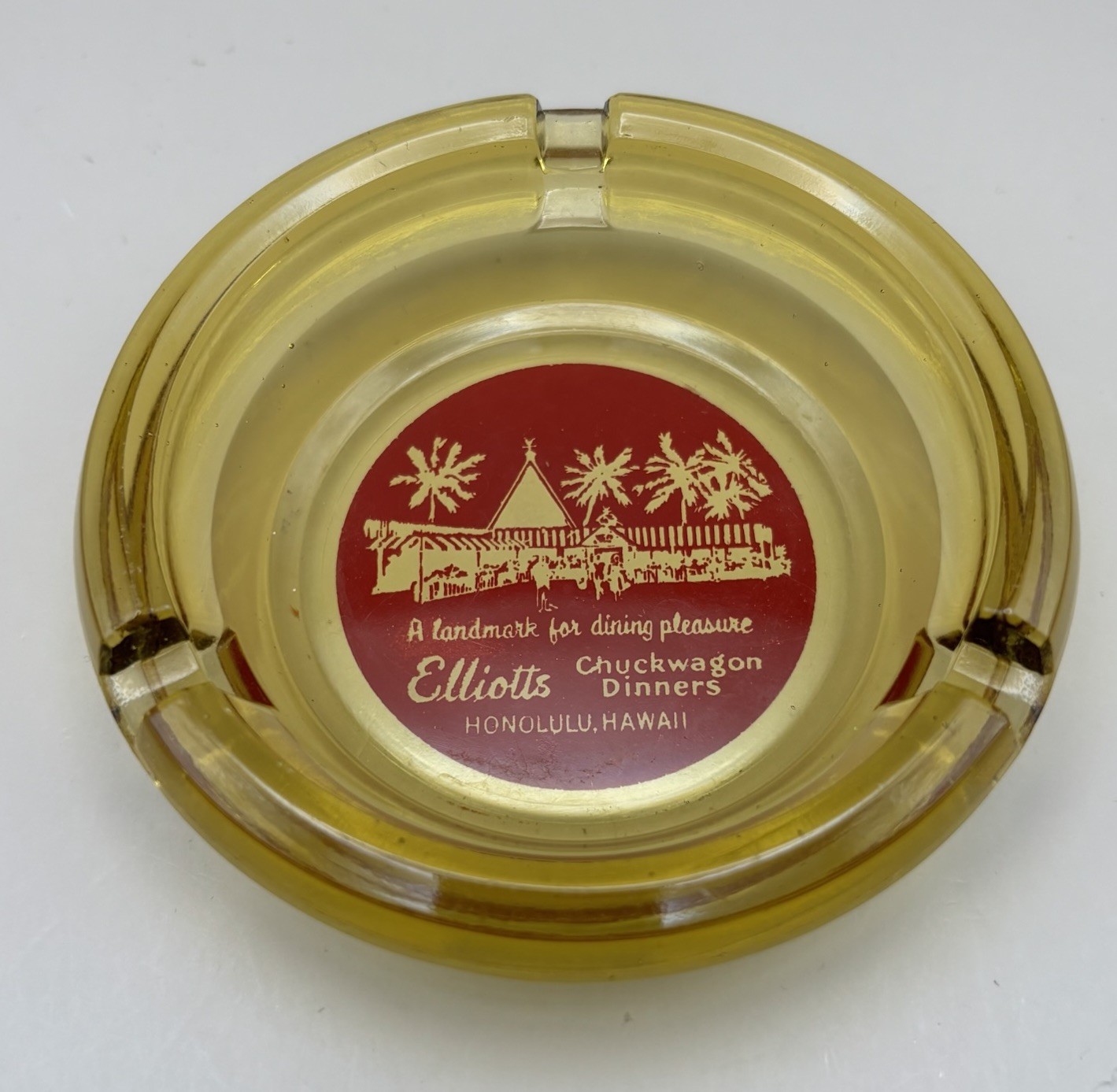VINTAGE ELLIOT’S CHUCK WAGON DINNER RESTAURANT ACL HONOLULU HAWAII ASHTRAY VINTAGE ELLIOT’S CHUCK WAGON DINNER RESTAURANT ACL HONOLULU HAWAII ASHTRAY