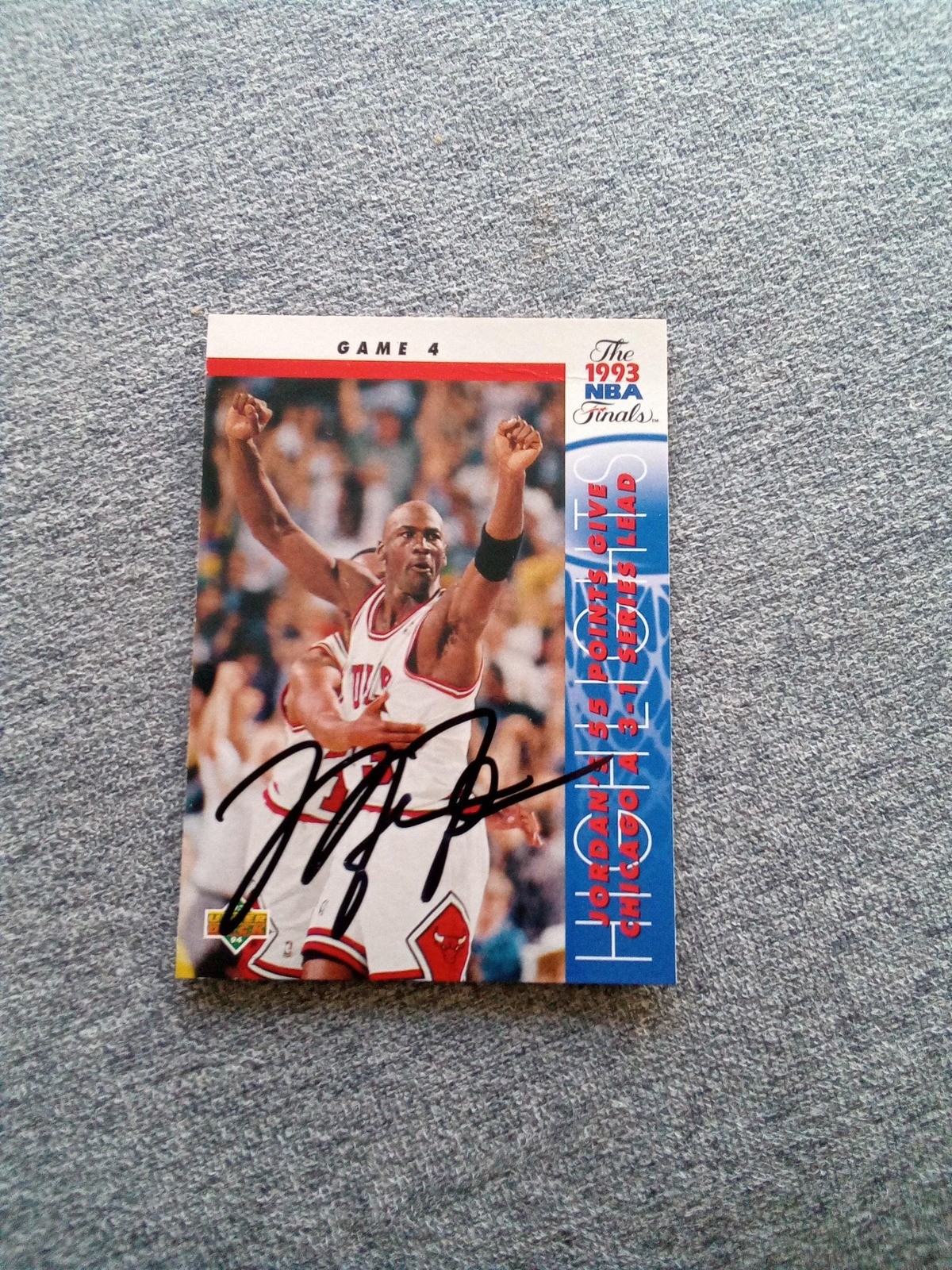 Michael Jordan Chicago Bulls Hand Signed Autograph Basketball Card COA Michael Jordan Chicago Bulls Hand Signed Autograph Basketball Card COA