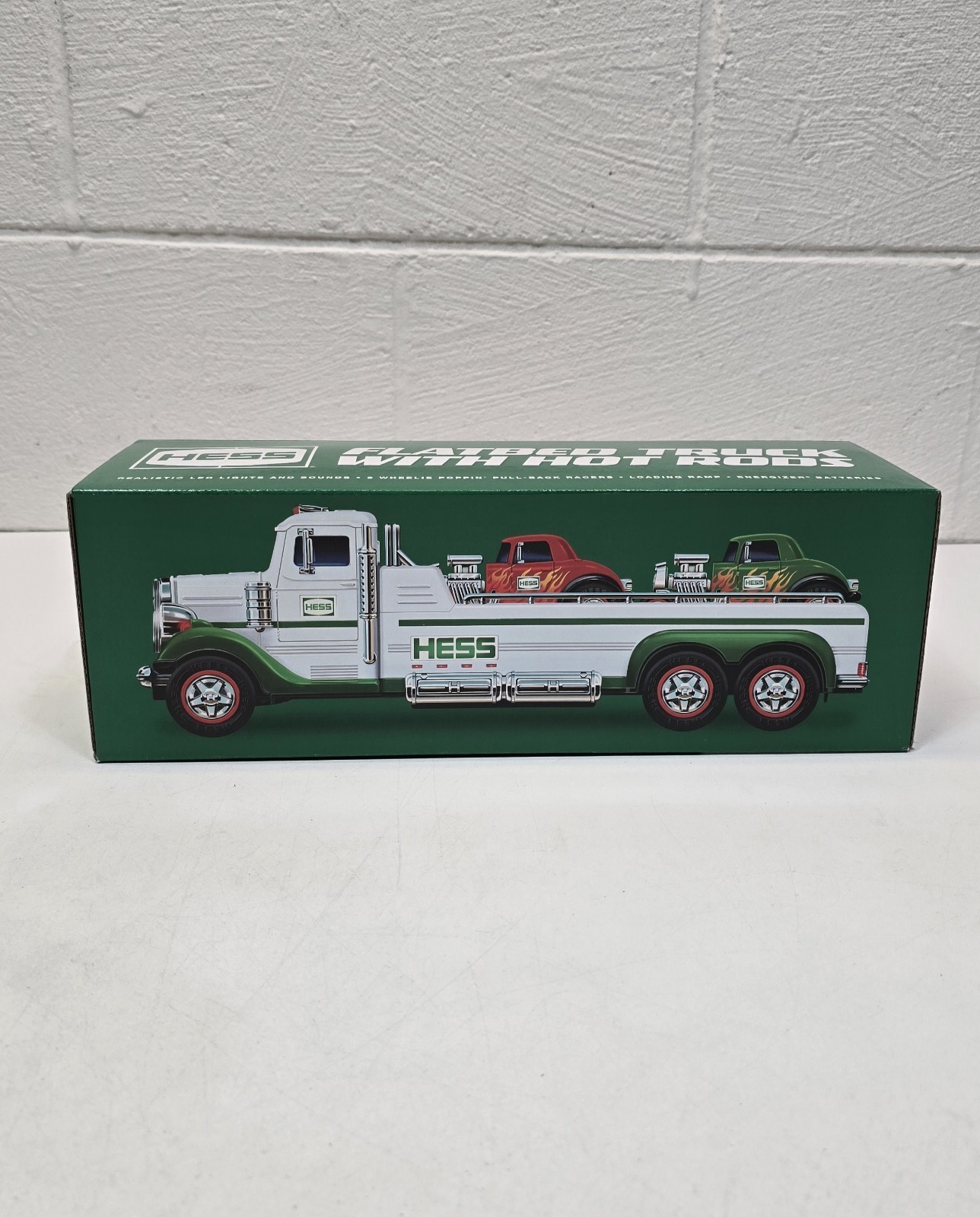 Hess 2022 Flatbed Truck with Hot Rods New In Original Box Hess 2022 Flatbed Truck with Hot Rods New In Original Box