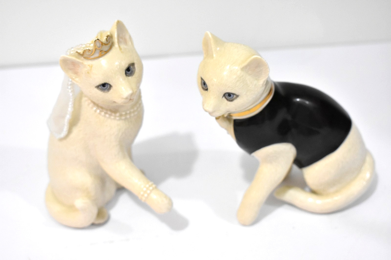 Bride & Groom LENOX Classic Cat Collection China Together Forever Cat Figurines