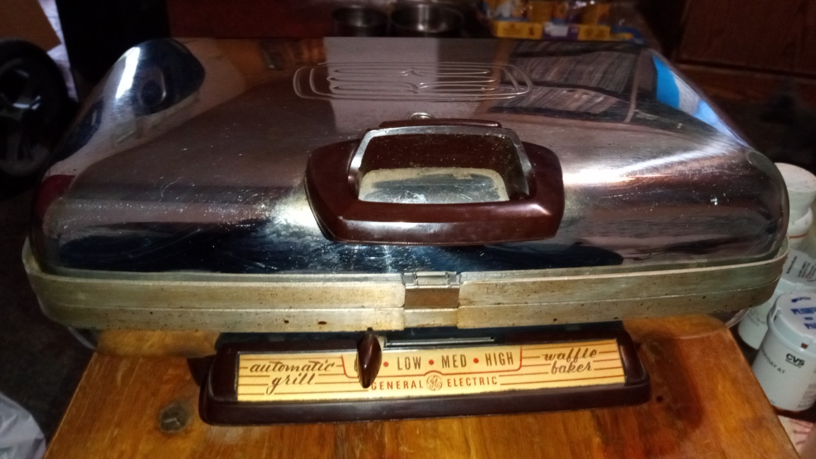Vintage General Electric GE 14G42 Waffle Maker/Sandwich Grill Chrome. Tested.