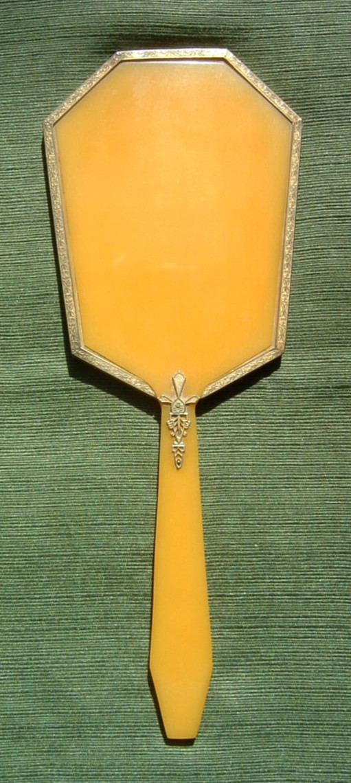 Elegant Antique Vtg Butterscotch Celluloid/Pyralin Hand Mirror Marked Dupont USA Elegant Antique Vtg Butterscotch Celluloid/Pyralin Hand Mirror Marked Dupont USA