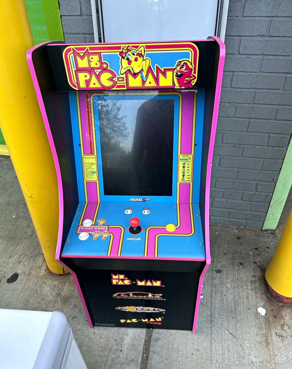 Arcade1Up Ms. Pac-Man Reproduction Upright Collectible Video Arcade Machine Arcade1Up Ms. Pac-Man Reproduction Upright Collectible Video Arcade Machine