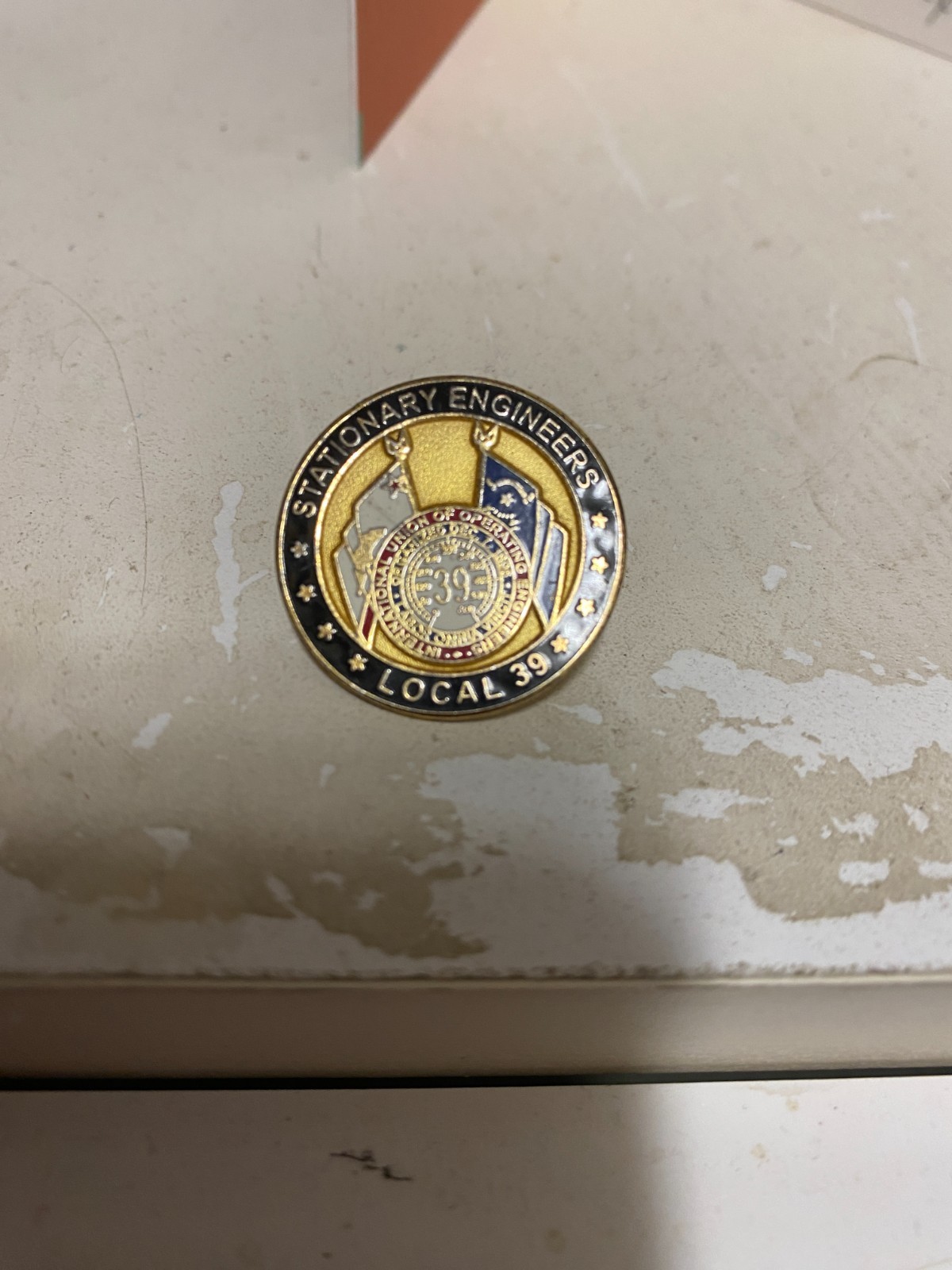 Large IUOE STATIONARY ENGINEERS LOCAL 39 CALIFORNIA LAPEL HAT PIN Large IUOE STATIONARY ENGINEERS LOCAL 39 CALIFORNIA LAPEL HAT PIN