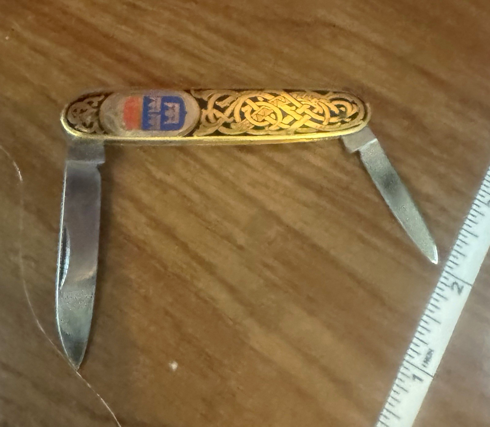 Vintage EKA Eskilstuna Swedish Gentleman's Pocket Knife - Three Crowns & Viking Vintage EKA Eskilstuna Swedish Gentleman's Pocket Knife - Three Crowns & Viking
