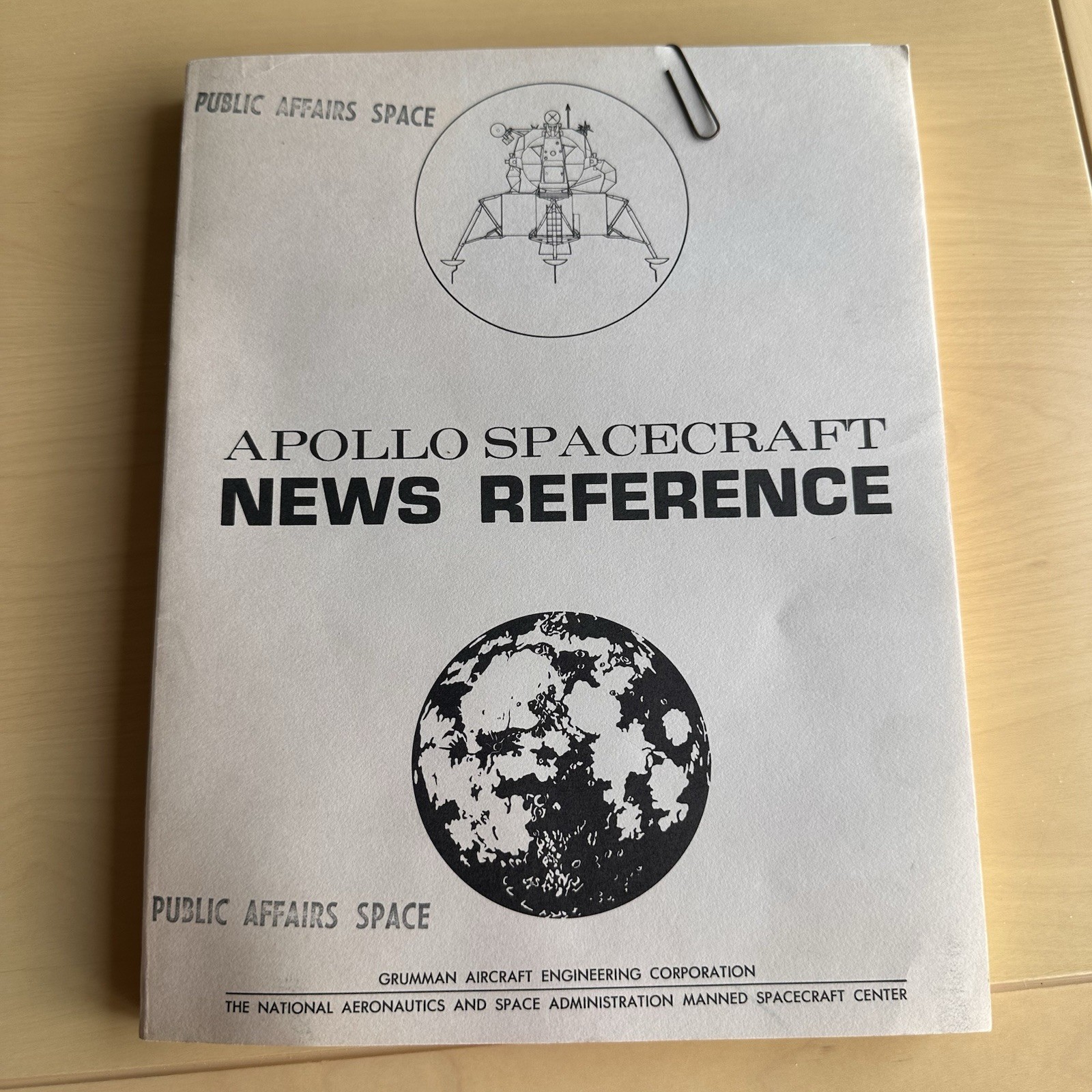 1960s Original NASA Apollo Spacecraft News Reference Rare Book Grumman Space 1960s Original NASA Apollo Spacecraft News Reference Rare Book Grumman Space