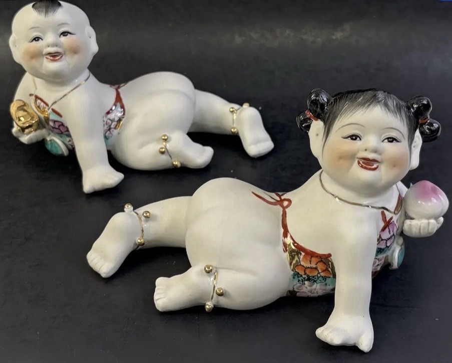 VTG Chinese Porcelain Piano Babies Boy Girl Pair Hand Painted Famille Rose Gilt VTG Chinese Porcelain Piano Babies Boy Girl Pair Hand Painted Famille Rose Gilt