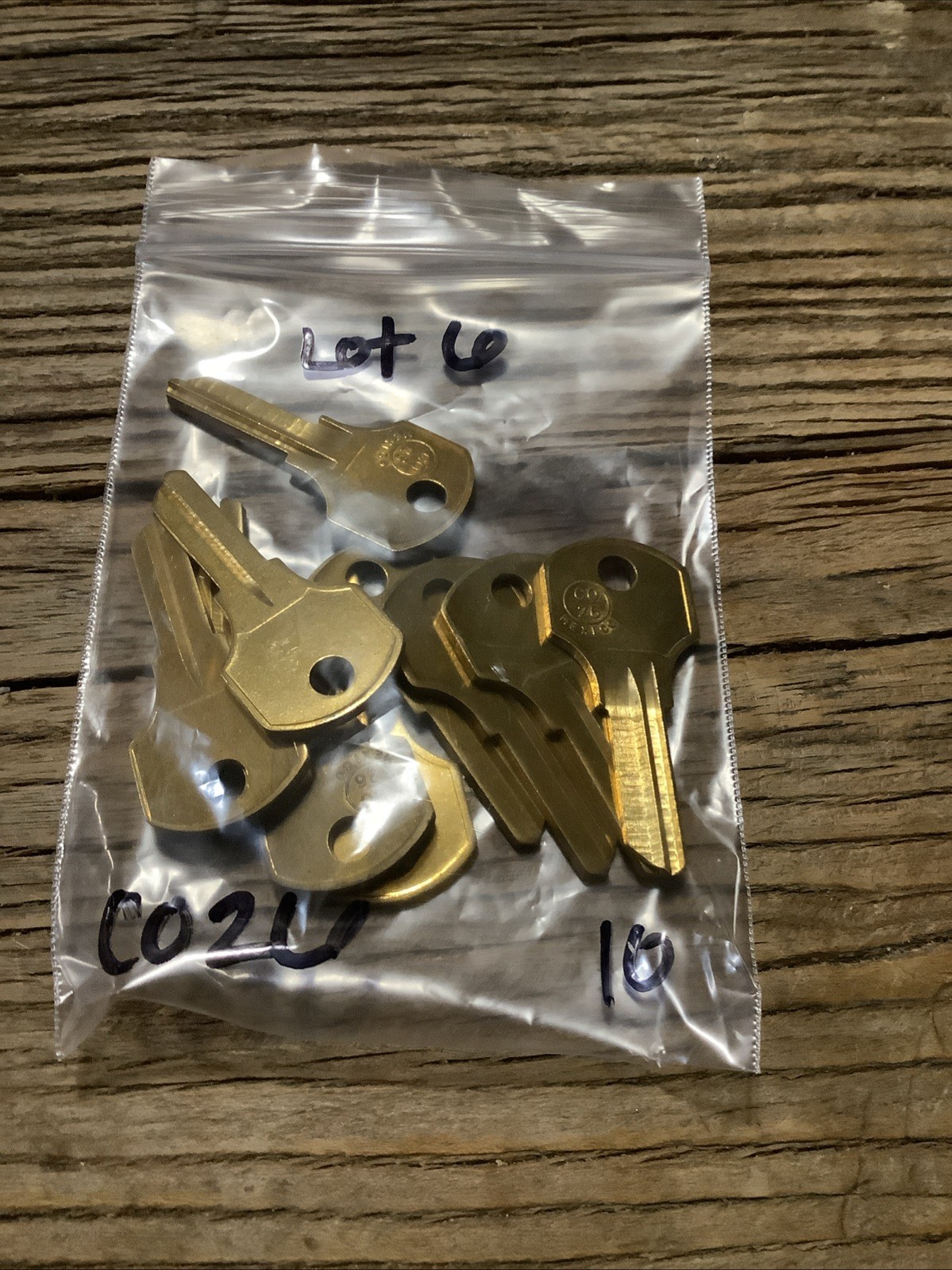 Curtis Industries NOS Key Blank Lot Of 10 Uncut C026 Brass Tone Curtis Industries NOS Key Blank Lot Of 10 Uncut C026 Brass Tone