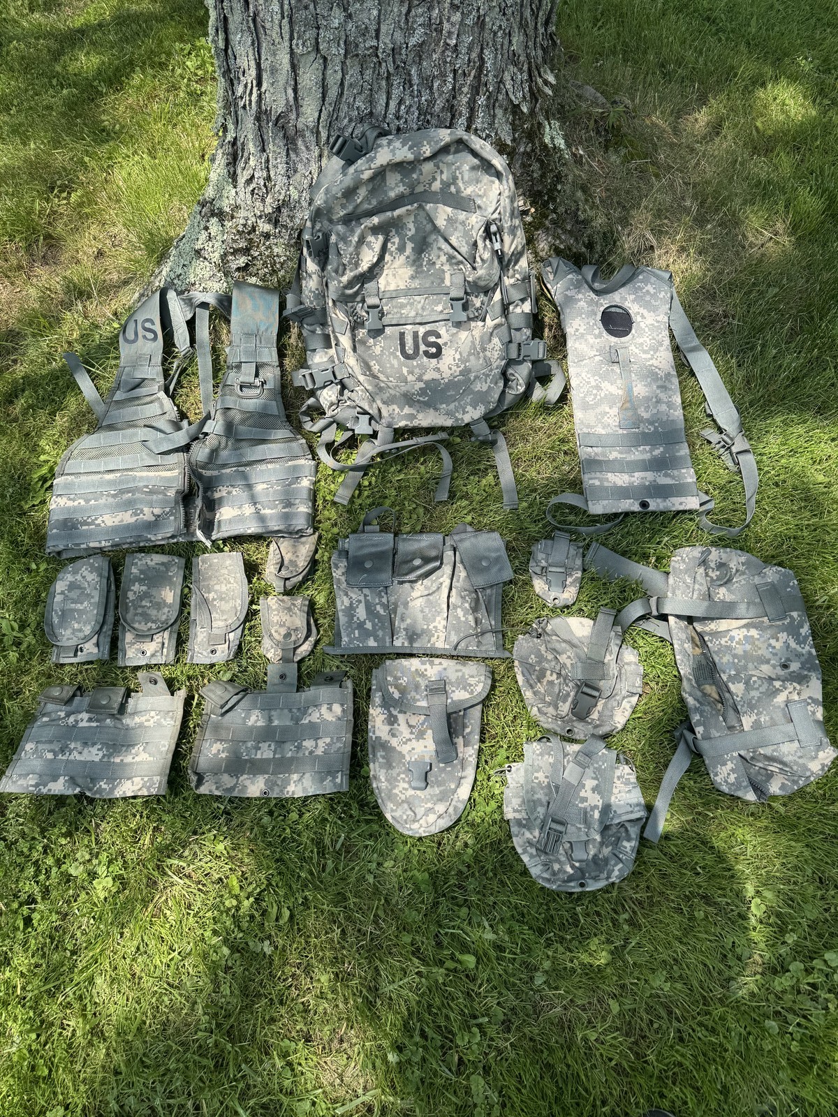 USGI 16pc Rifleman Kit MOLLE System ACU Complete Set ARMY Pack Gear USGI 16pc Rifleman Kit MOLLE System ACU Complete Set ARMY Pack Gear