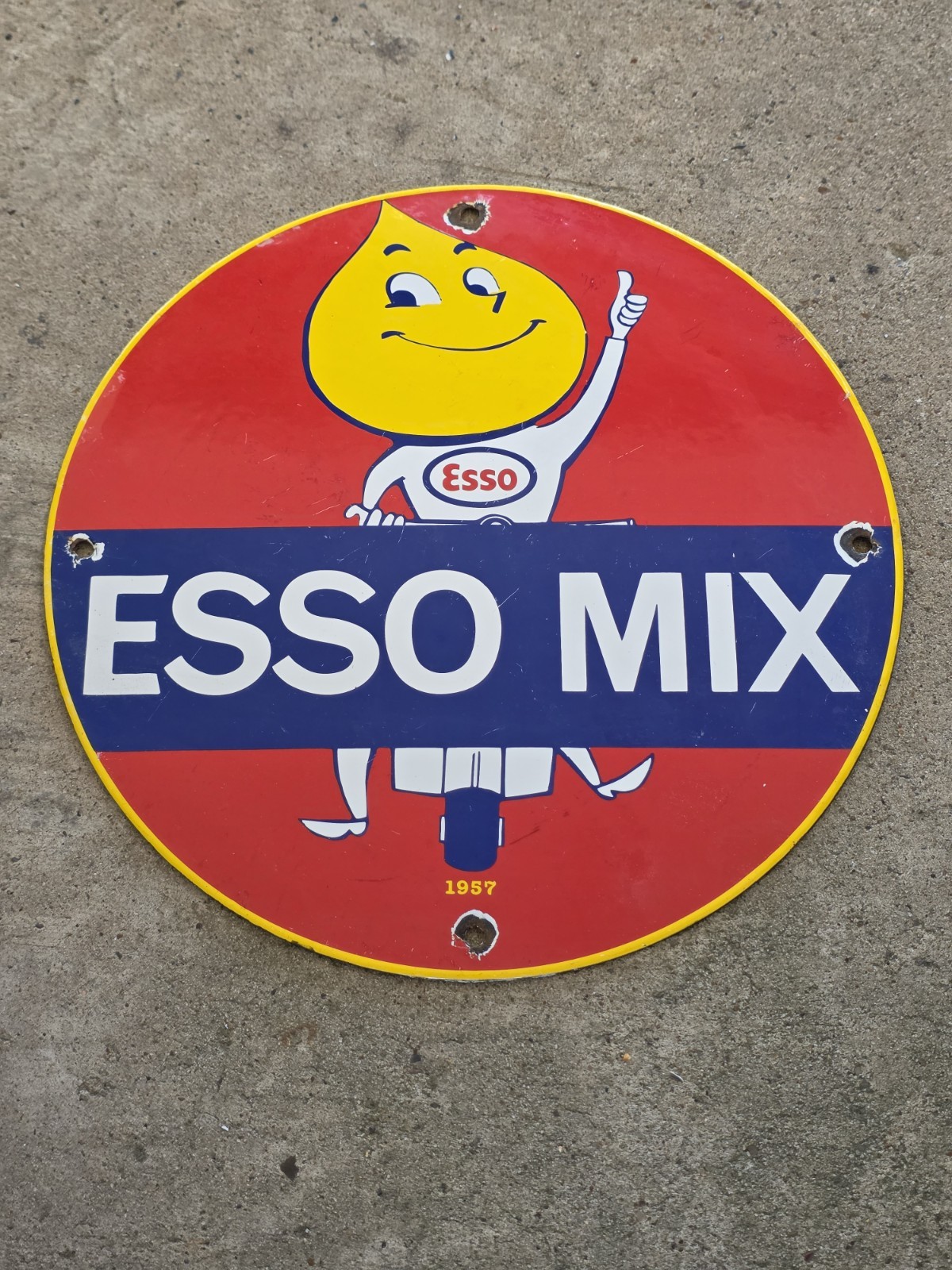 VINTAGE 1957 ESSO MIX PORCELAIN SIGN GAS PUMP SIGN 12" VINTAGE 1957 ESSO MIX PORCELAIN SIGN GAS PUMP SIGN 12"