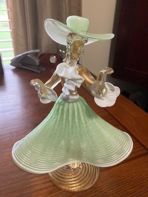 Vintage Venetian Murano Glass Lady w/Hat Vintage Venetian Murano Glass Lady w/Hat