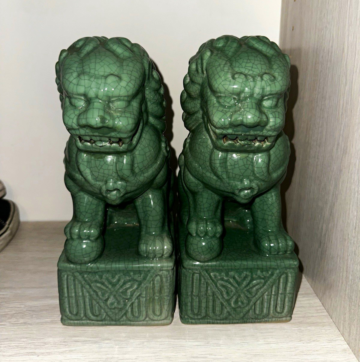 Vintage antique chinese guardian foo dogs Vintage antique chinese guardian foo dogs