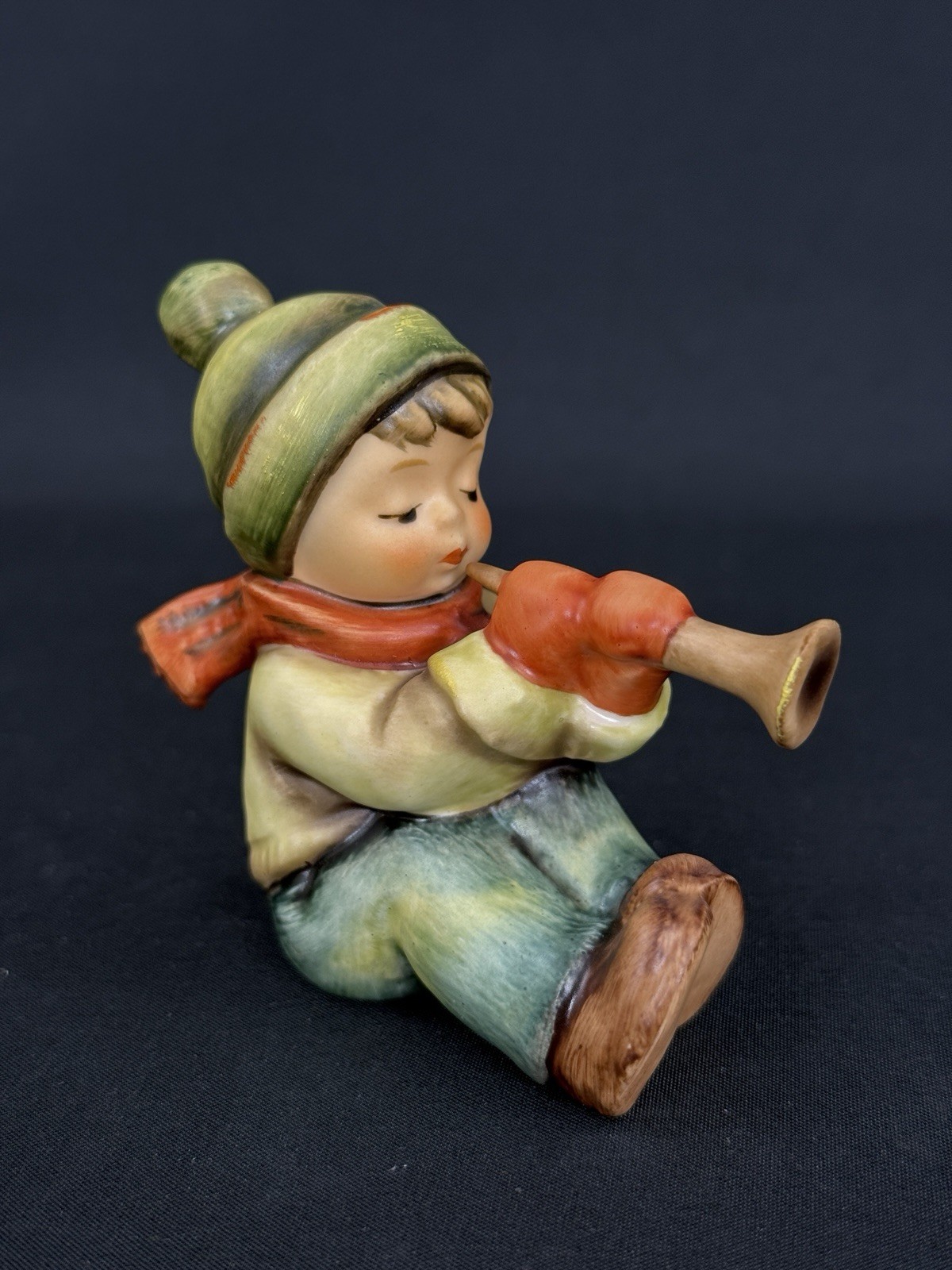 Goebel Hummel Sound The Trumpet 457 No Crazing Mint 