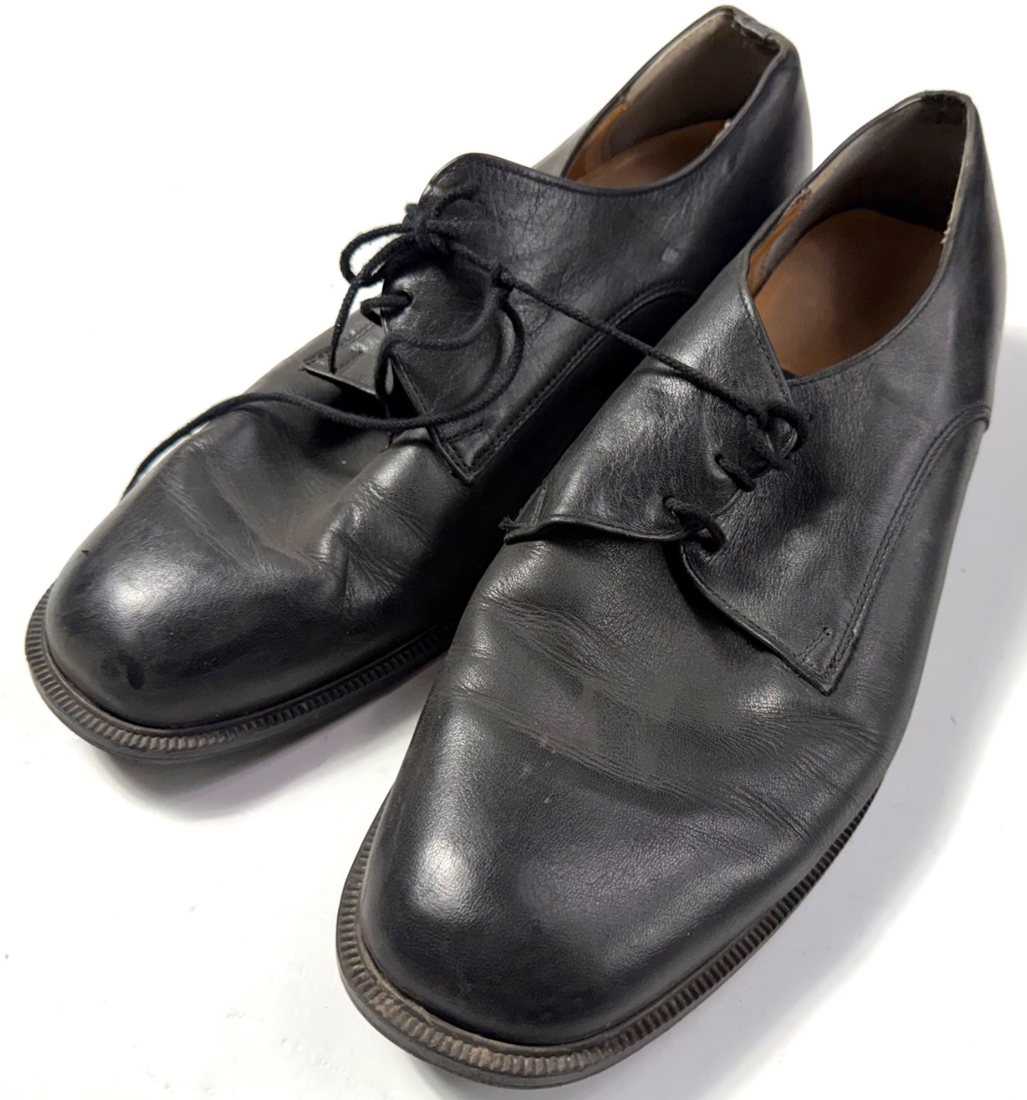 WWII US NAVY ENLISTED OFFICER LOW QUARTER DECK SHOES- SIZE 12 WWII US NAVY ENLISTED OFFICER LOW QUARTER DECK SHOES- SIZE 12