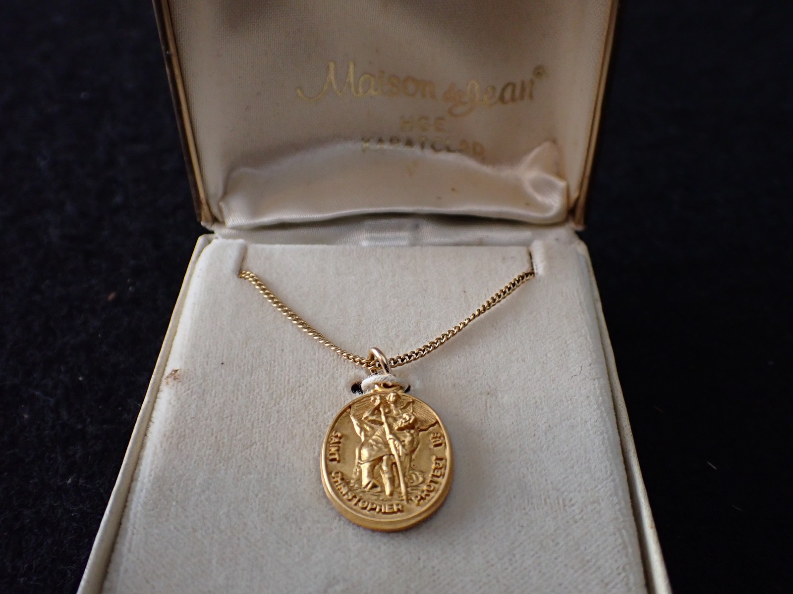 NOS Vintage Maison de Jean St Christopher Medal Necklace HGE Gold Plate in Box NOS Vintage Maison de Jean St Christopher Medal Necklace HGE Gold Plate in Box