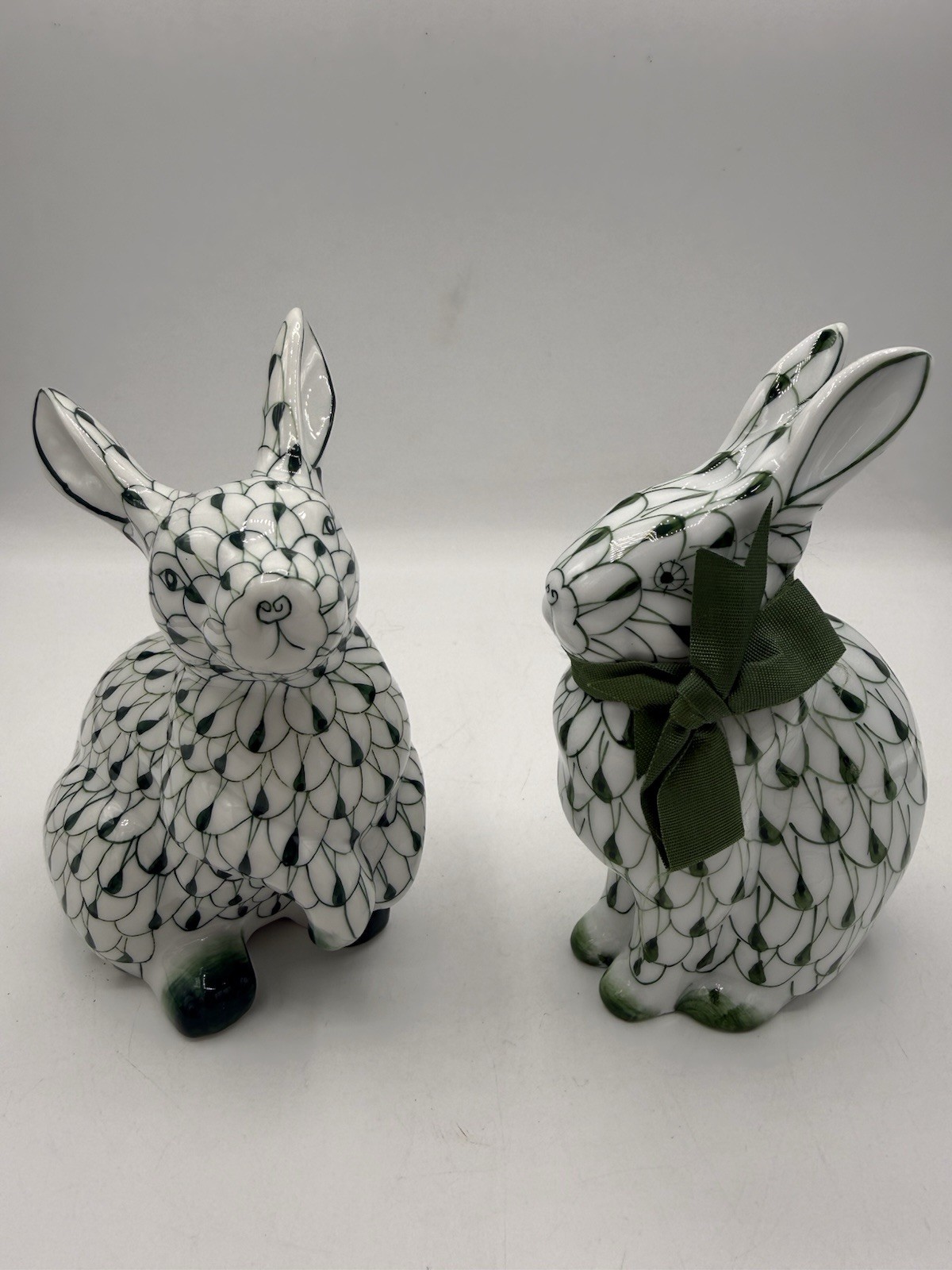 Vintage Herend Style Rabbits Bunnies w/Corn Green Fishnet Figurines Set Of Two Vintage Herend Style Rabbits Bunnies w/Corn Green Fishnet Figurines Set Of Two