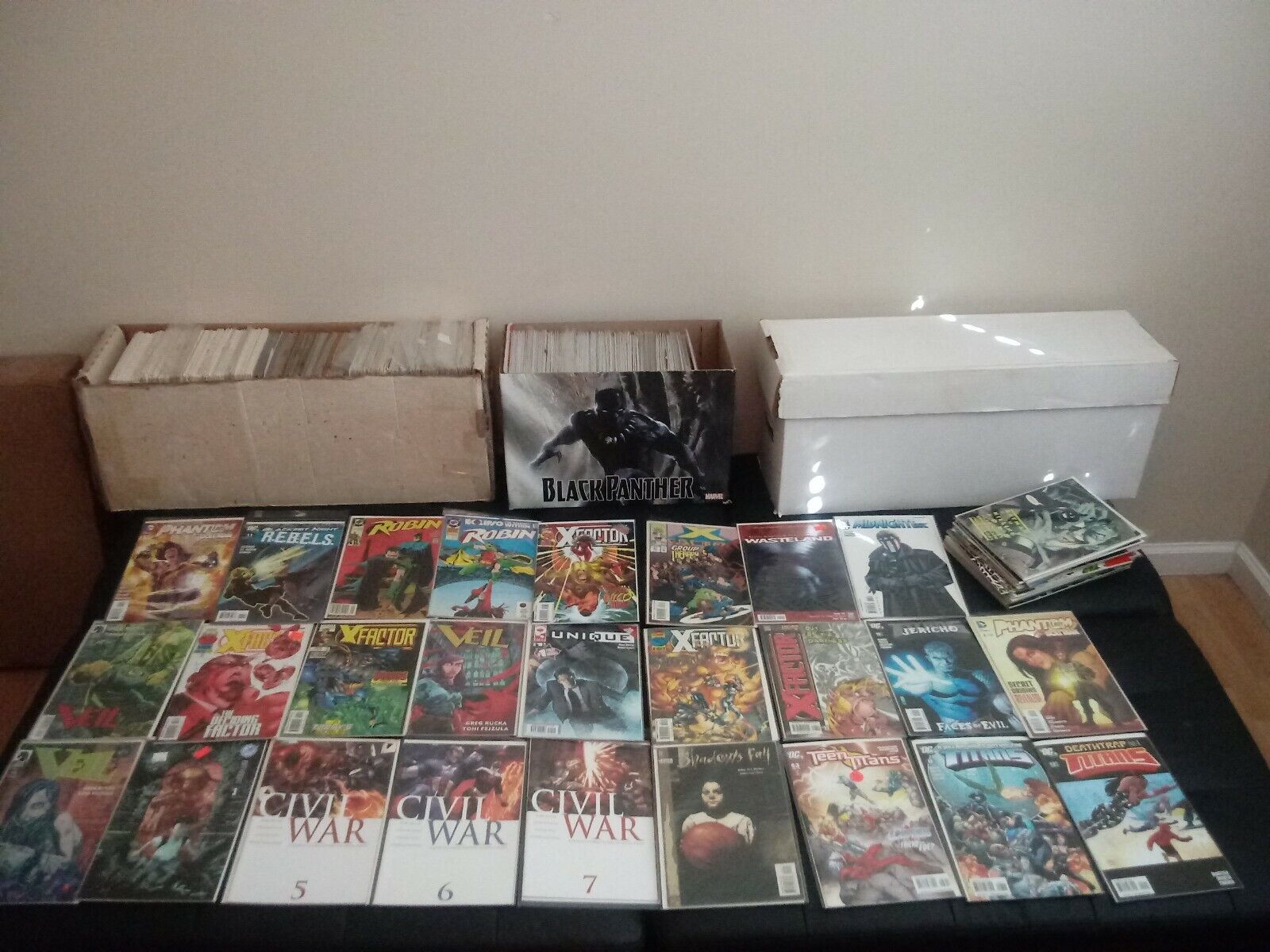 HUGE 25 COMIC BOOK LOT-MARVEL, DC, INDIES-  VF+ to NM+ ALL